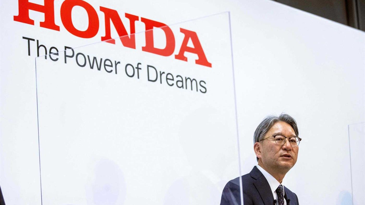 O CEO da Honda Toshihiro Mibe apresentará os novos eléctricos da marca no CES, em Las Vegas