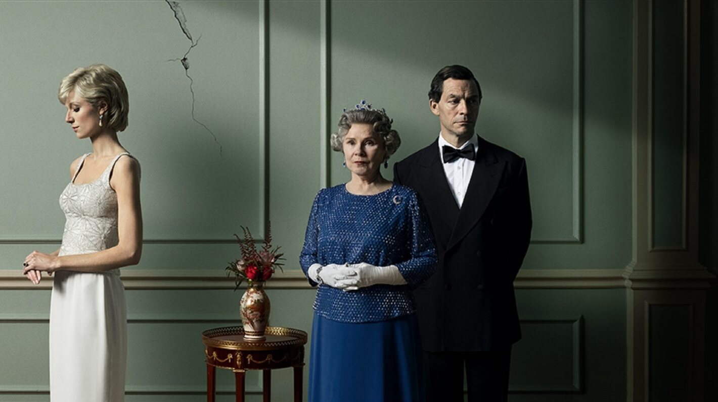 Elizabeth Debicki, Imelda Staunton e Dominic West vão interpretar respetivamente Diana, Isabel II e Carlos na nova temporada de &quot;The Crown&quot;