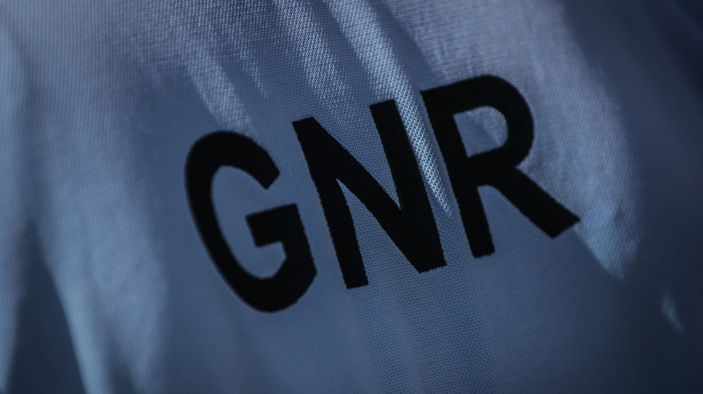 GNR detém homem em Odemira sobre quem pendia mandado de detenção europeu
