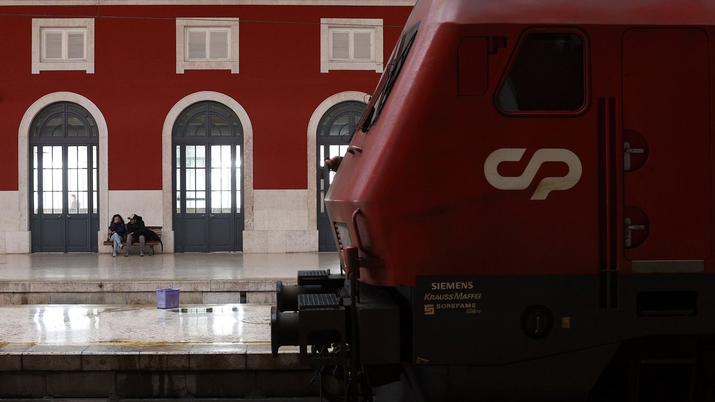 Na terça-feira, os sindicatos tinham anunciado uma greve na Infraestruturas de Portugal para os dias 28 de fevereiro e 2 de março