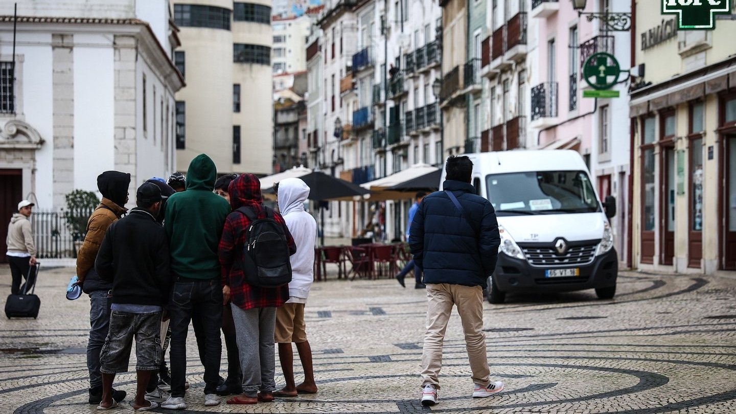 Um estudo do Observatório das Migrações divulgado em dezembro deu conta de que um quinto dos estrangeiros a residir em Portugal vivia em alojamentos sobrelotados