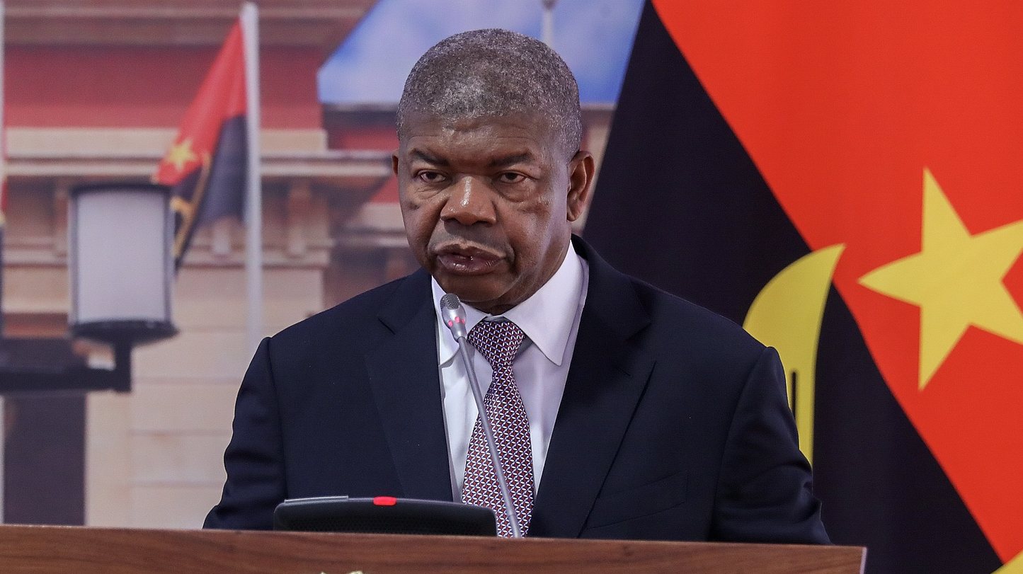 Angola&#039;s President Joao Lourenco and French President Emmanuel Macron (not seen) attend a press conference after a meeting at the Presidential Palace in Luanda, Angola, 03 March 2023. AMPE ROGERIO/LUSA