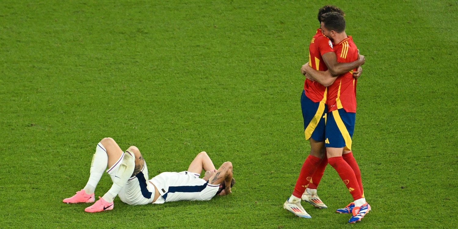 Espanha venceu Inglaterra na final por 2-1, com Oyarzabal a sair do banco para decidir o encontro em Berlim
