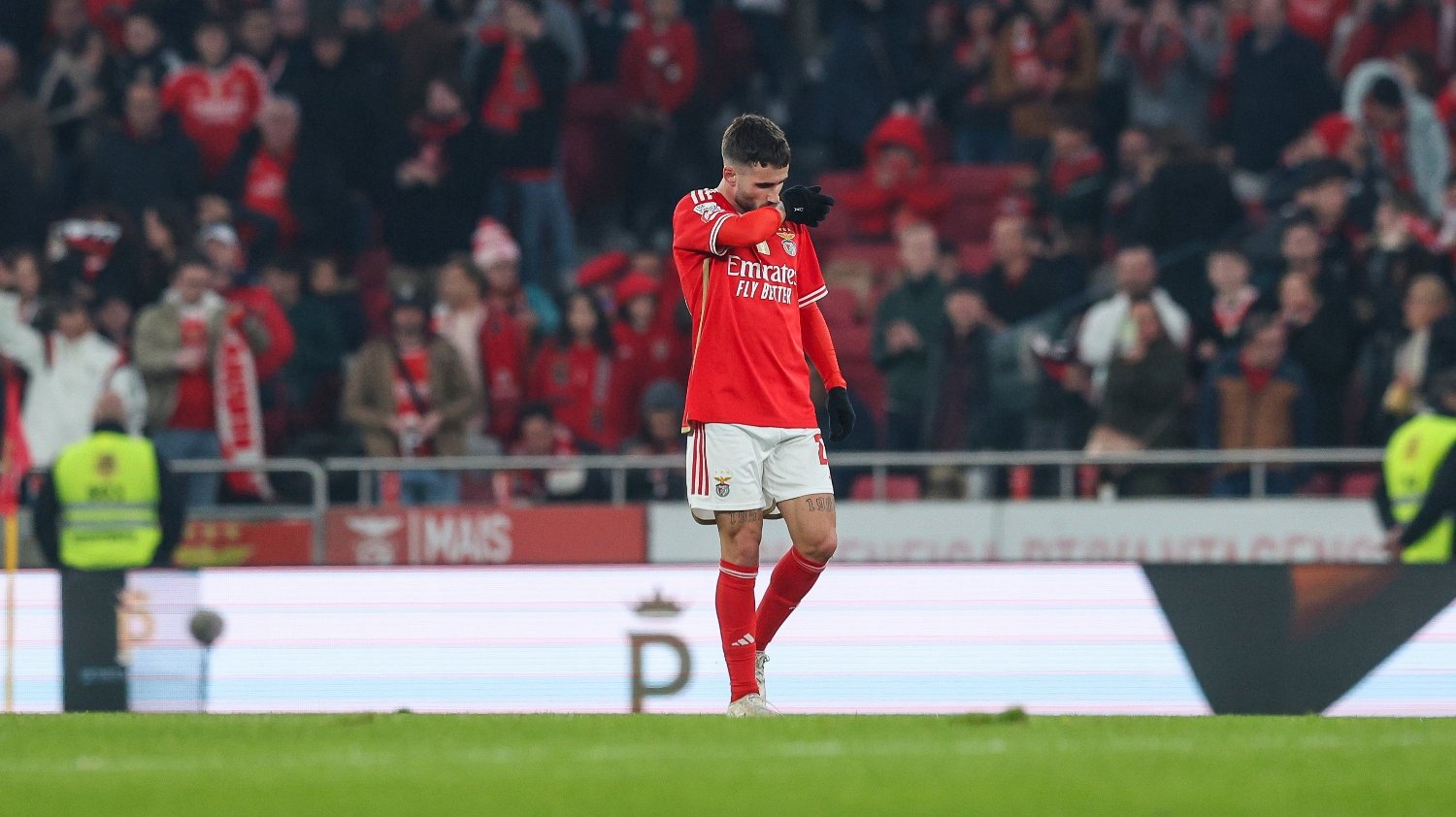 Rafa fez um dos melhores jogos da época na despedida de 2023, contribuindo com um golo e duas assistências para o triunfo do Benfica frente ao Famalicão