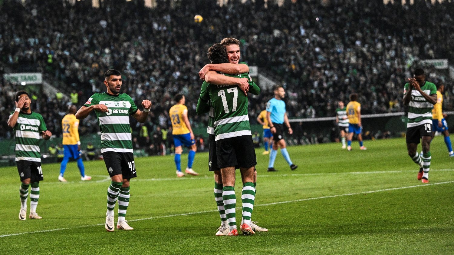 Gyökeres participou em todos os golos da goleada do Sporting frente ao Estoril no resultado mais expressivo da temporada