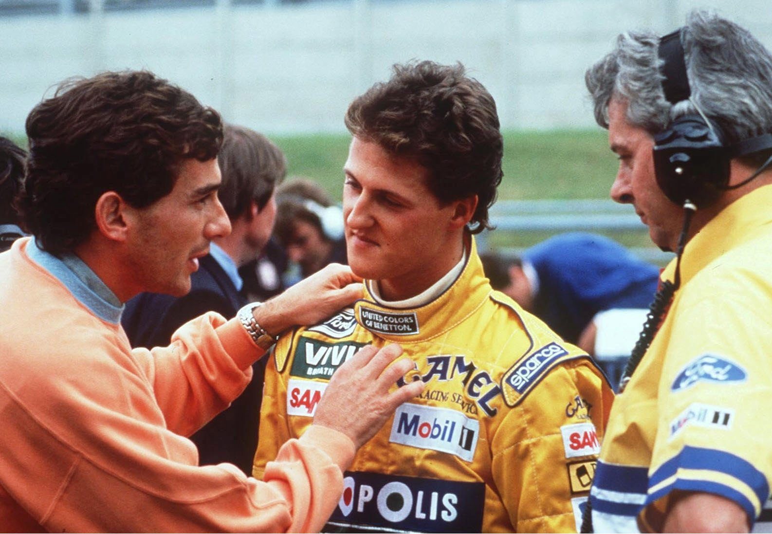 Os pilotos de Fórmula 1 Ayrton Senna e Michael Schumacher