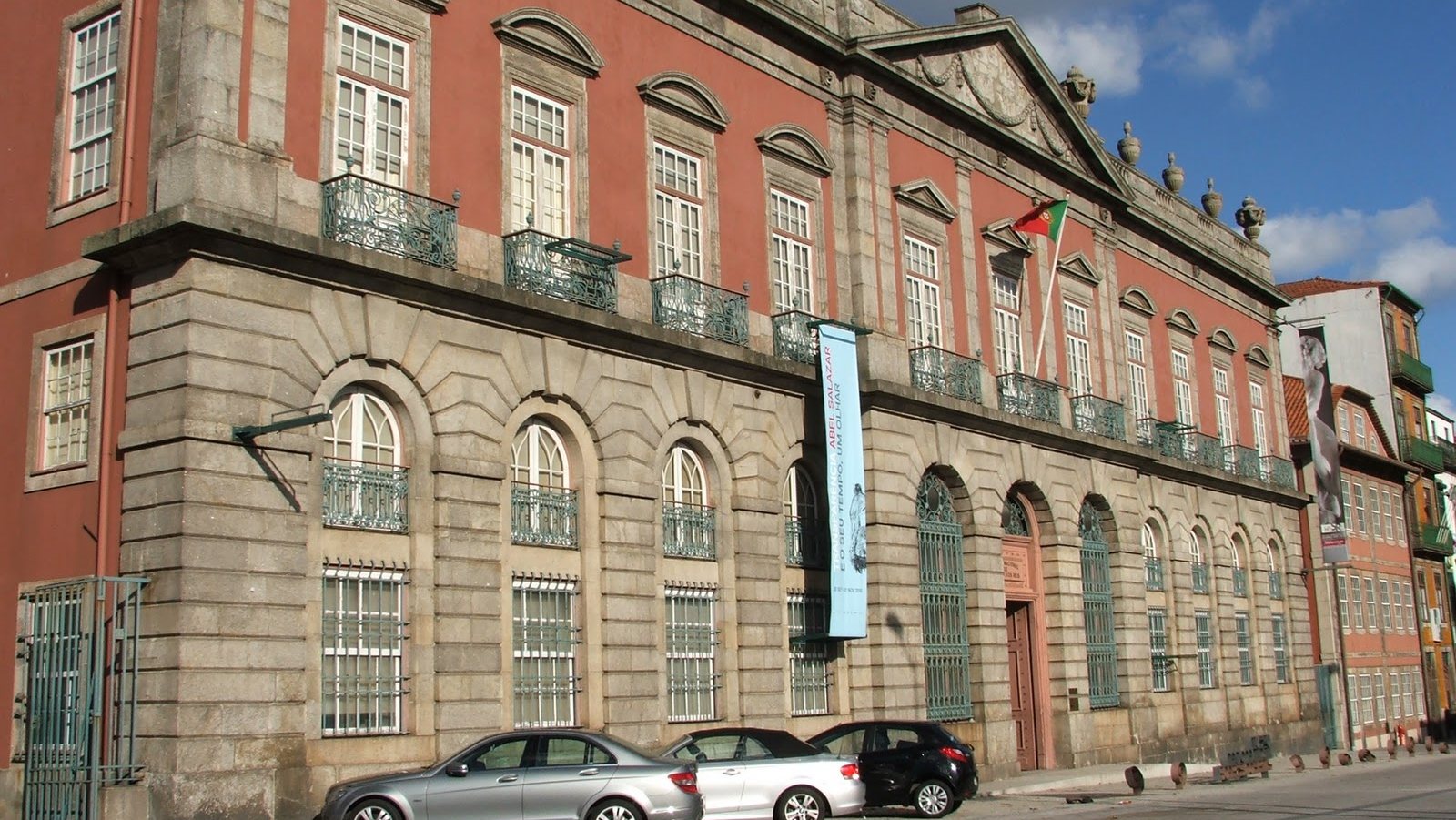O Museu Nacional Soares dos Reis está instalado no Palácio dos Carrancas, no Porto, e foi inaugurado em 1833, quando o rei Pedro IV decidiu estabelecer na cidade um museu de pinturas e estampa