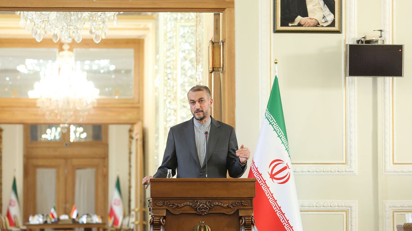 Hossein Amir-Abdollahia - Fuad Hussein meeting in Iran