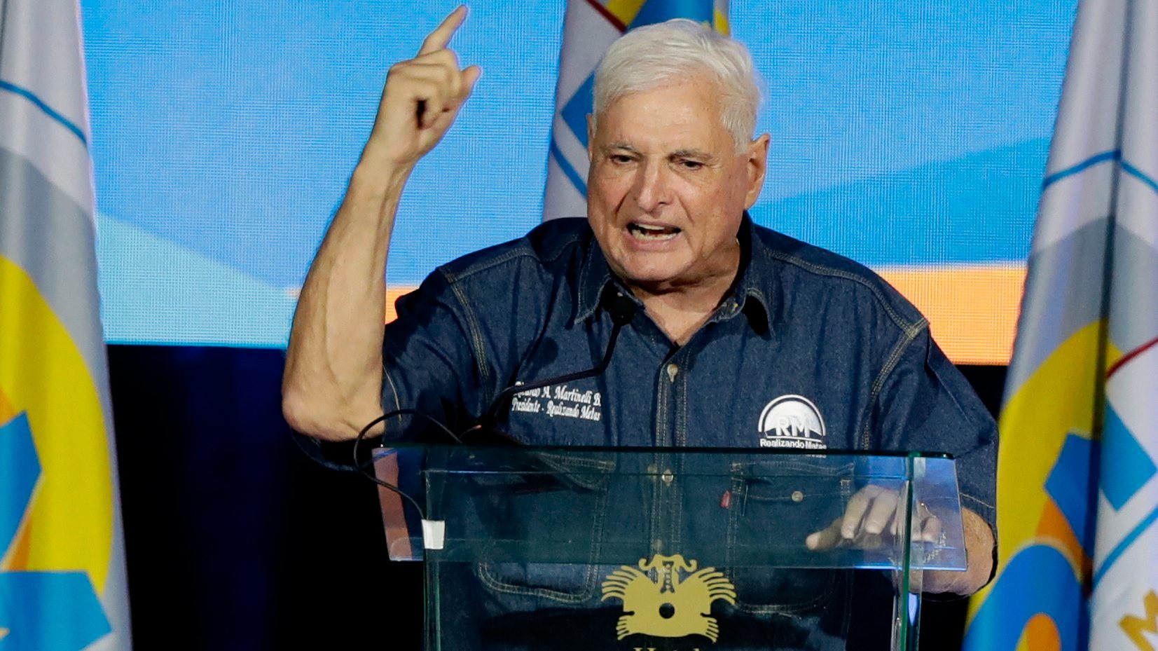 epa10753887 (FILE) Former Panamanian President Ricardo Martinelli speaks after winning in the primaries of the Realizing Goals (RM) party for the 2024 presidential elections, in Panama City, Panama, 04 June 2023 (reissued 18 July 2023). Martinelli was found guilty of the crime of money laundering for the purchase of a media publisher and faces a sentence of between 5 and 12 years in prison, according to the conviction released on 18 July by the Panamanian Judiciary. The ruling of the liquidating judge of Criminal Cases Baloisa Marquinez indicates that Martinelli was also imposed &#039;a fine equivalent to 19,221,600.48 dollars as an accessory penalty&#039; for the case known as &#039;New Business&#039;.  EPA/BIENVENIDO VELASCO (FILE)  EDITORIAL USE ONLY