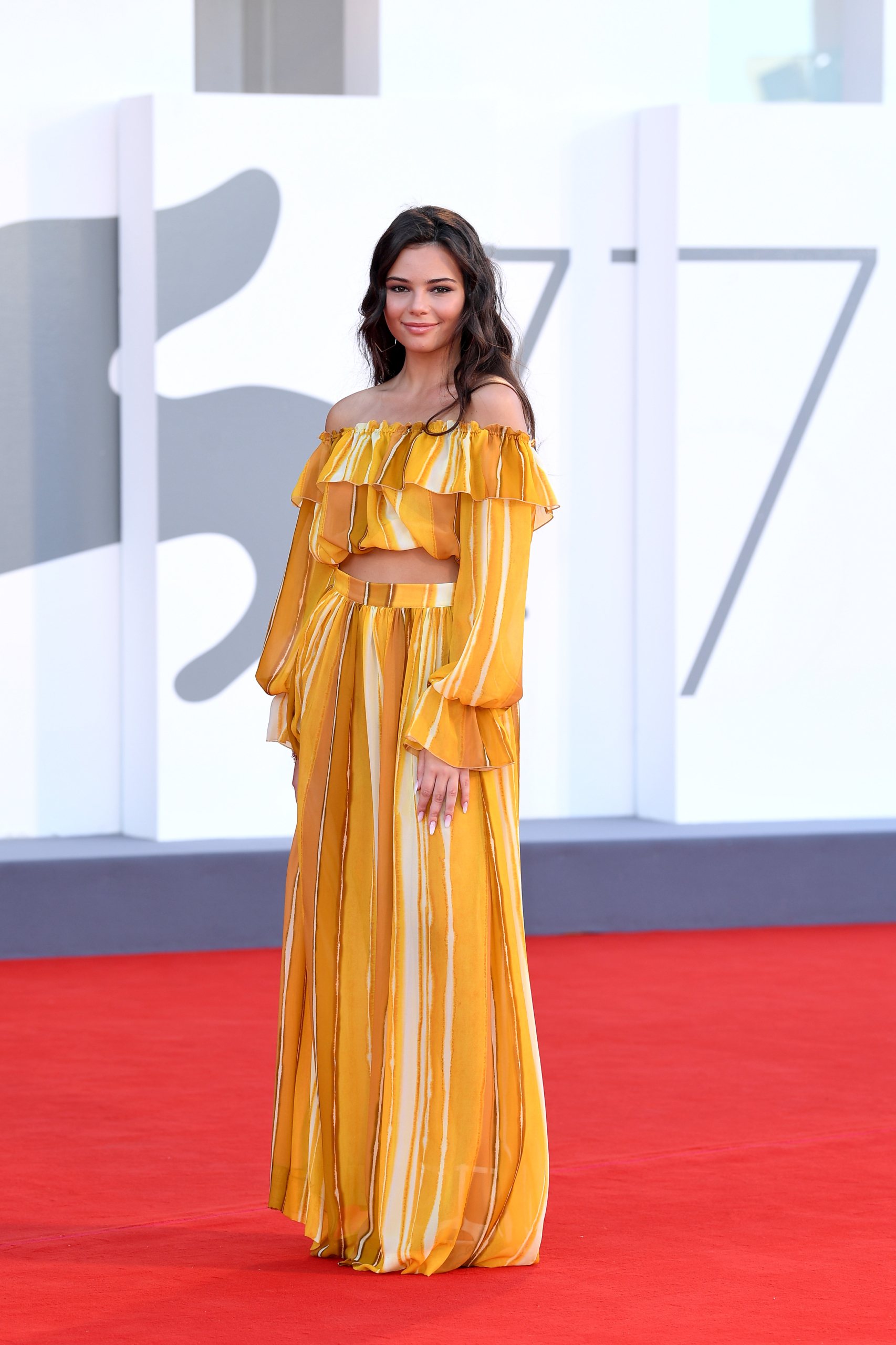 &quot;Lacci&quot; Red Carpet And Opening Ceremony Red Carpet Arrivals - The 77th Venice Film Festival