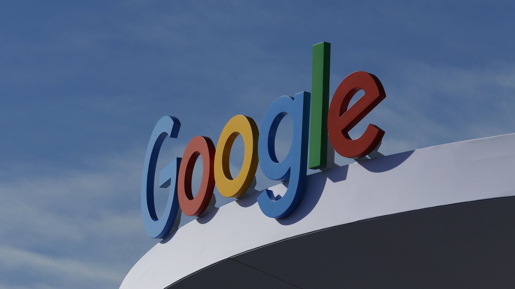 A Google anunciou esta quinta-feira quatro medidas para combater a desinformação online