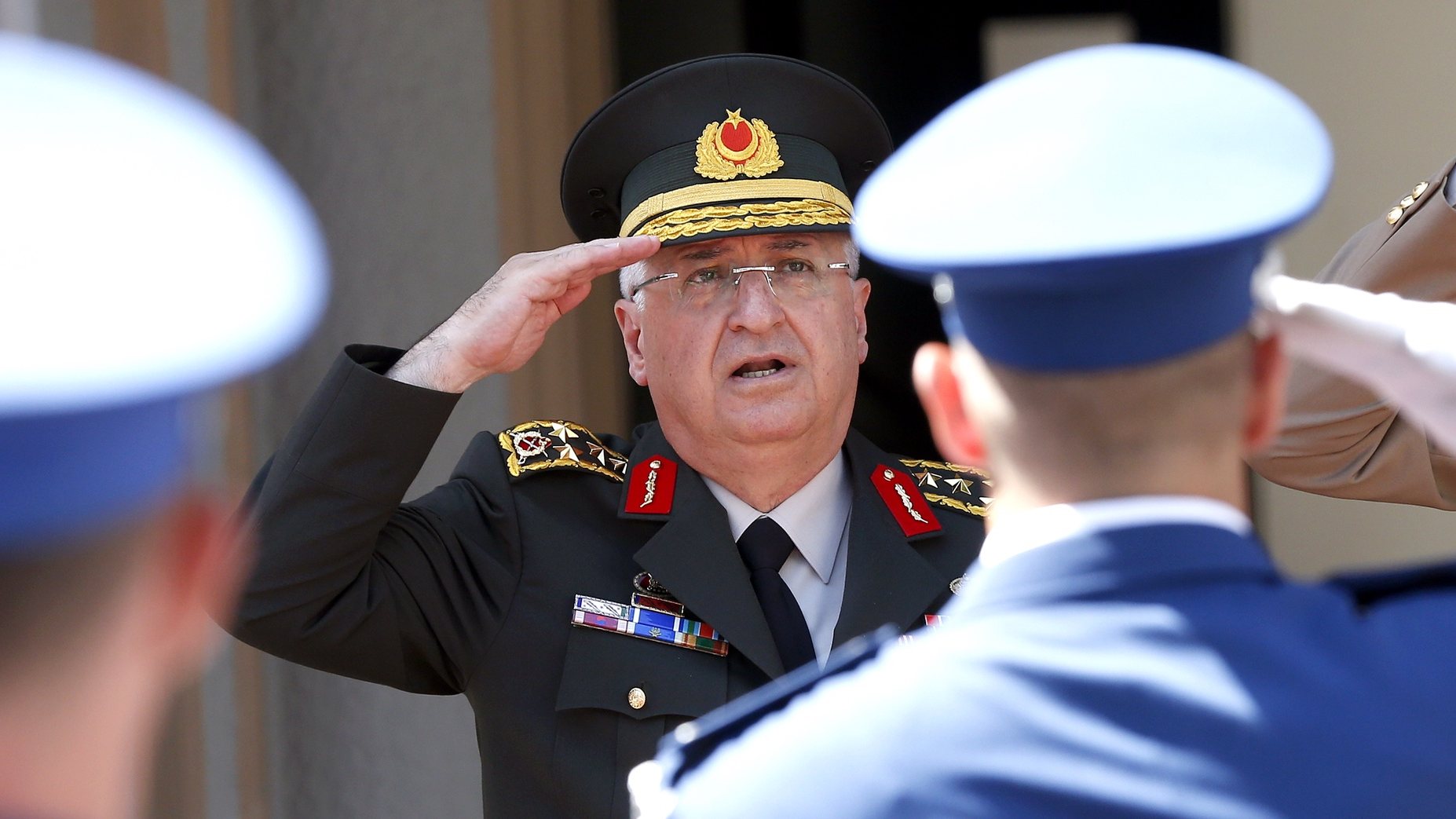 epa07647472 Chief of Staff of the Turkish Armed Forces General Yasar Guler, review the honor guard during a welcoming ceremony in Sarajevo, Bosnia and Herzegovina, 14 June 2019. General Guler is on a visit to Sarajevo.  EPA/FEHIM DEMIR