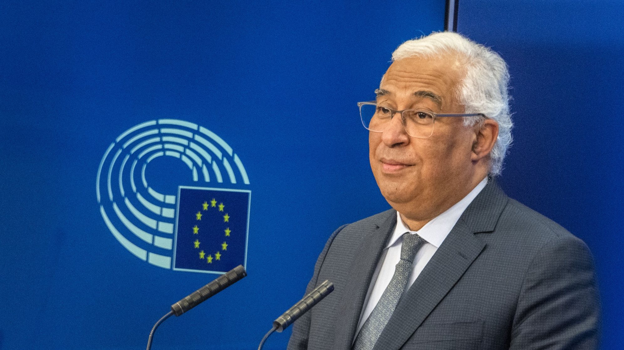 Portugal&#039;s Prime Minister Antonio Costa attends a press conference after signing the Recovery and Resilience Facility (RRF) agreement in Brussels, Belgium, 12 February 2021. The European Parliament greenlighted the EU&#039;s proposed Recovery and Resilience Facility (RRF), worth 672.5 billion euros to tackle the economic aftermath of the coronavirus pandemic, during its plenary session in Brussels on 10 February 2021. TONY DA SILVA/LUSA