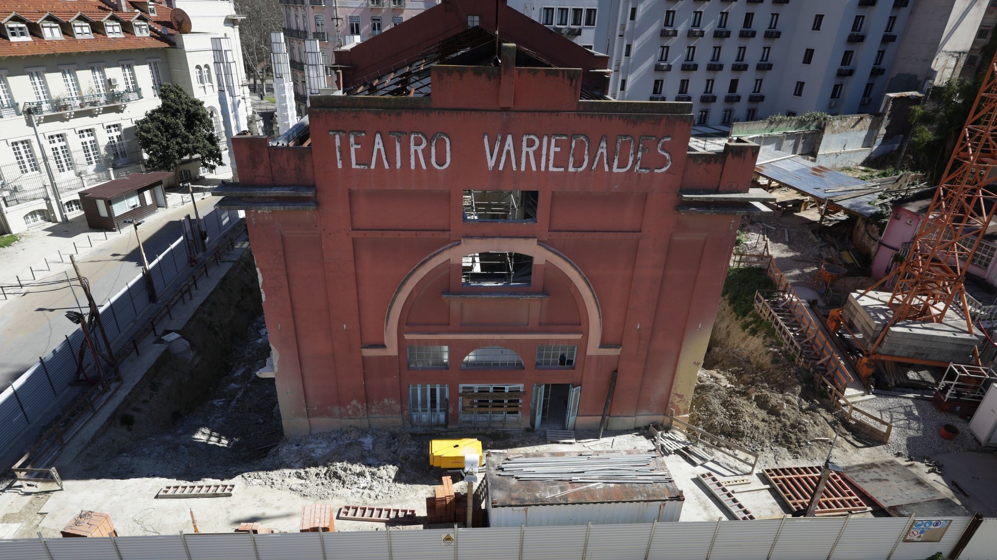 Aspeto do teatro Variedades degradado, no Parque Mayer, 21 fevereiro 2018, em Lisboa.   MANUEL DE ALMEIDA/LUSA