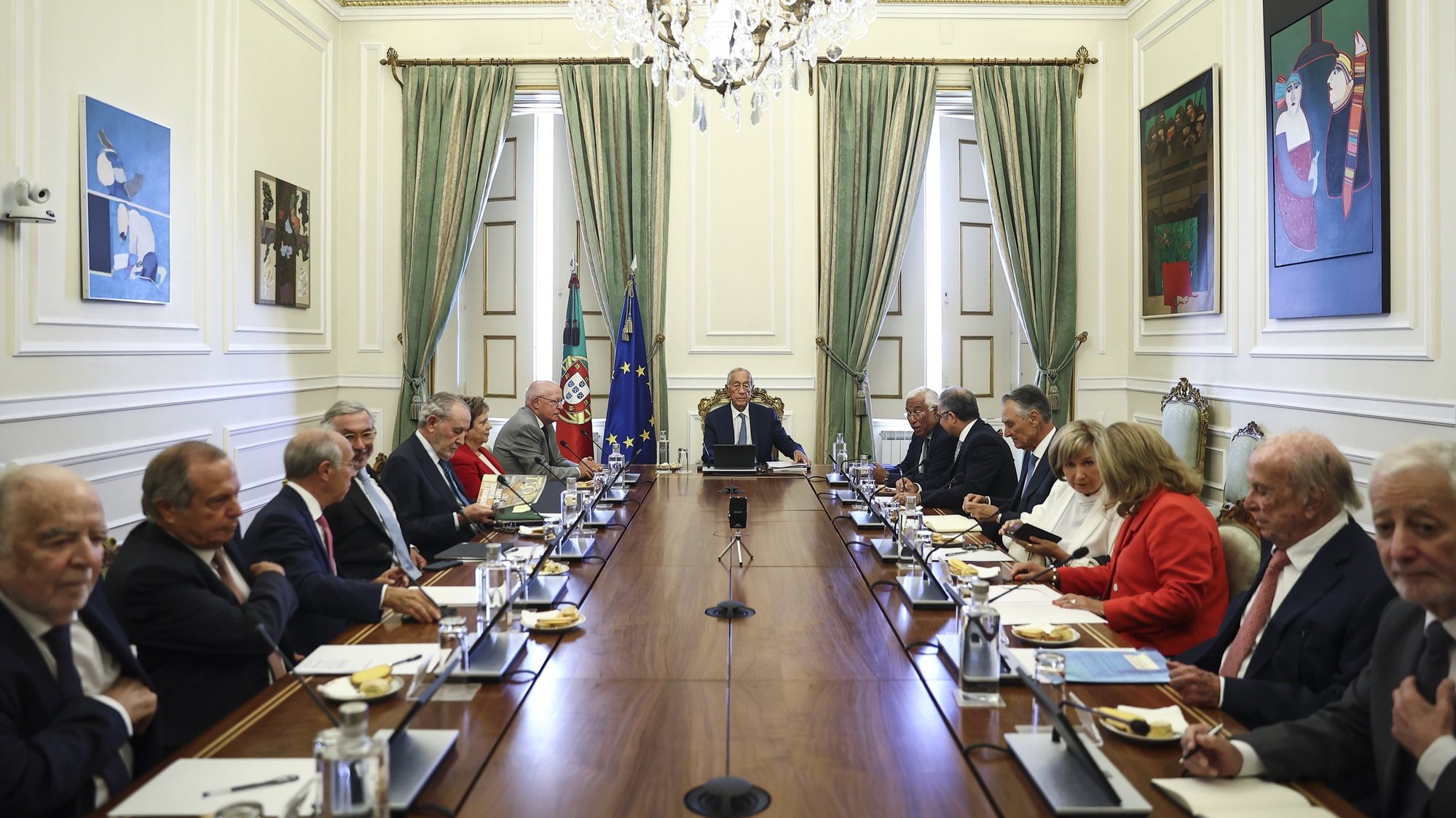 O Presidente da República, Marcelo Rebelo de Sousa (C), durante a reunião do Conselho de Estado, no Palácio de Belém, em Lisboa, 05 de setembro de 2023. RODRIGO ANTUNES/LUSA