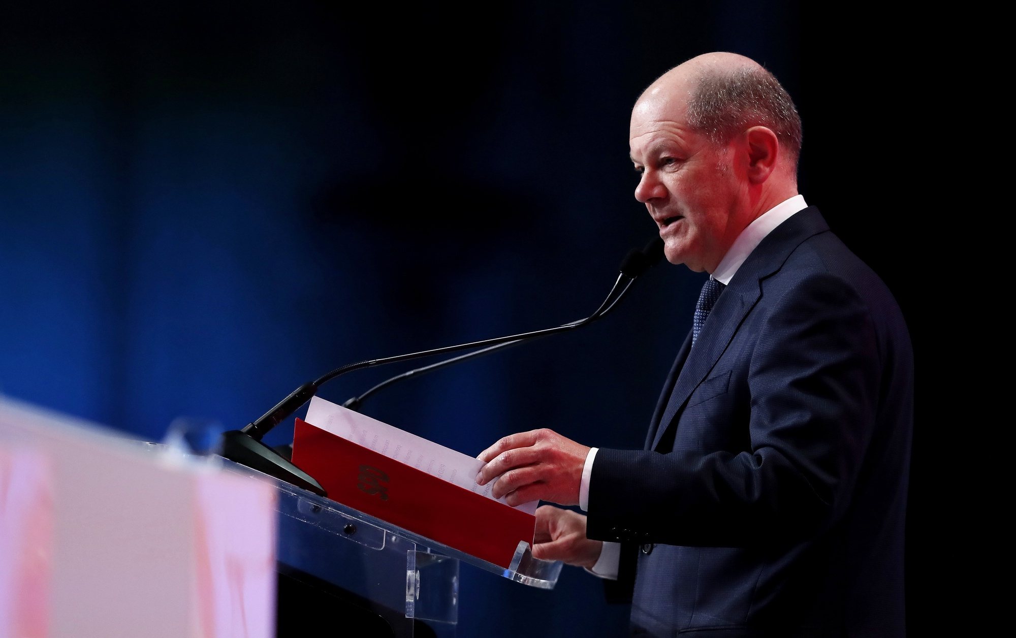 epa11262459 German Chancellor Olaf Scholz delivers a speech at the Party of European Socialists (PES) conference named &#039;We stand together - for our Europe&#039; held at Parliament Palace in Bucharest, Romania, 06 April 2024. PES is holding a conference and a leaders meeting in Bucharest to present the party candidates for the 2024 European Parliamentary elections to their Romanian colleagues. EU citizens will cast their ballots for the 2024 European Parliament election between 06 and 09 June.  EPA/ROBERT GHEMENT