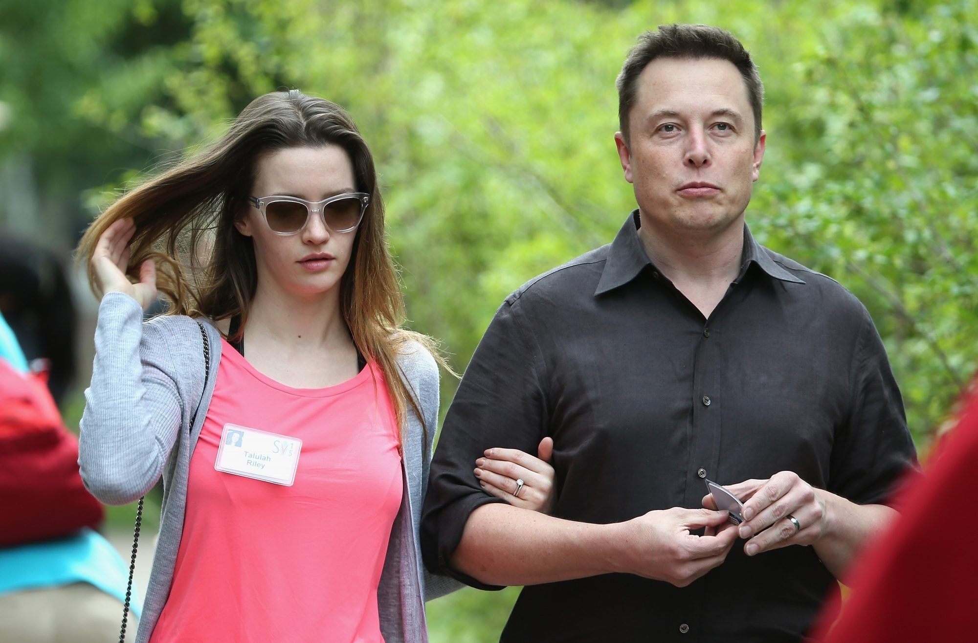 Depois de viver 4 horas de amor no Brasil, Musk inicia a semana