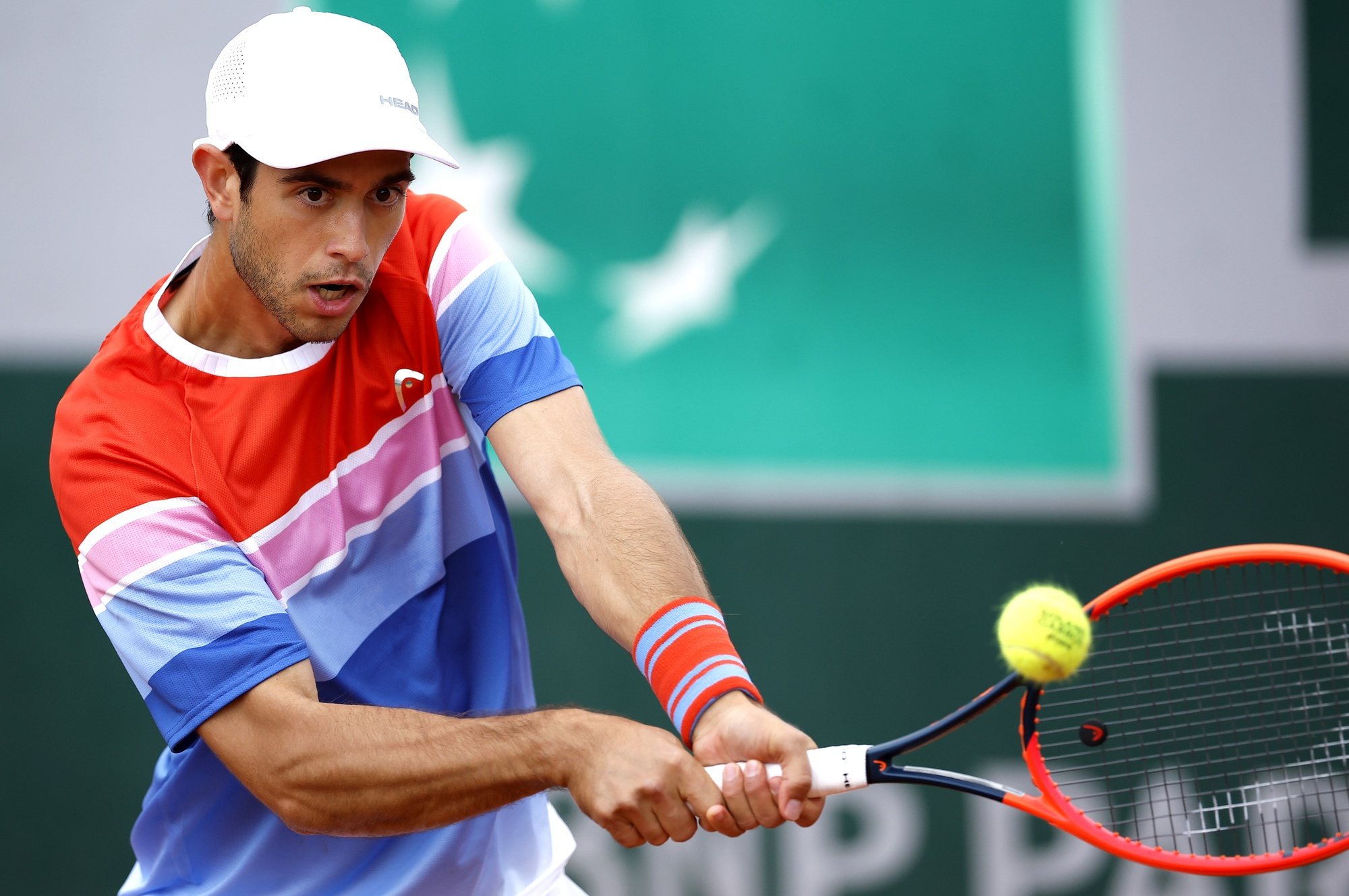 epa11375580 Nuno Borges of Portugal hits a backhand during his Men&#039;s Singles 1st round match against Tomas Machac of the Czech Republic at the French Open Grand Slam tennis tournament at Roland Garros in Paris, France, 28 May 2024.  EPA/YOAN VALAT