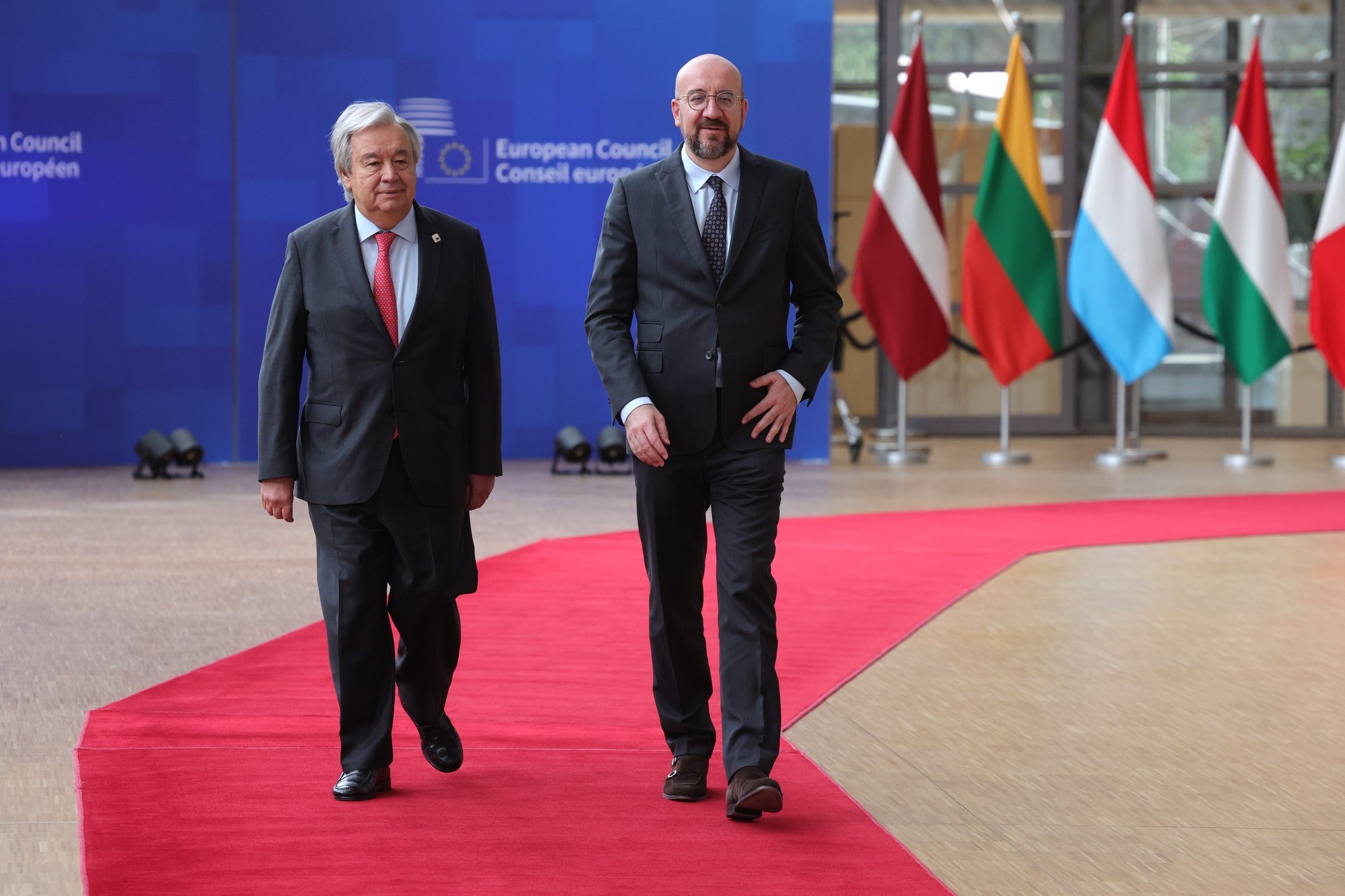 epa11233596 European Council President Charles Michel (R) and United Nations Secretary-General Antonio Guterres arrive to attend the European Council meeting in Brussels, Belgium, 21 March 2024. EU leaders are expected to address security and defence, continued support to Ukraine and the situation in the Middle-East as well as the EU&#039;s enlargement, external relations, migration, agriculture and the European Semester during a two-day summit.  EPA/OLIVIER MATTHYS