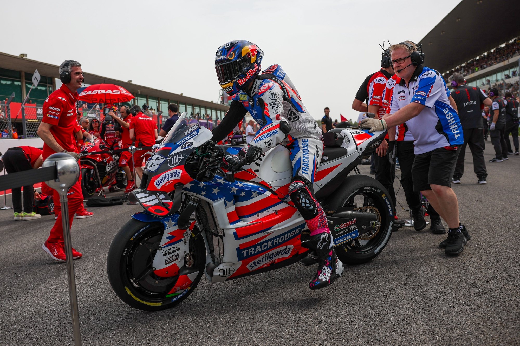 Miguel Oliveira of Portugal and Trackhouse Racing gets ready for the Sprint Race of the Motorcycling Grand Prix of Portugal, in Portimao, Portugal, 23 March 2024. The 2024 Motorcycling Grand Prix of Portugal is held on 24 March. JOSE SENA GOULAO/LUSA