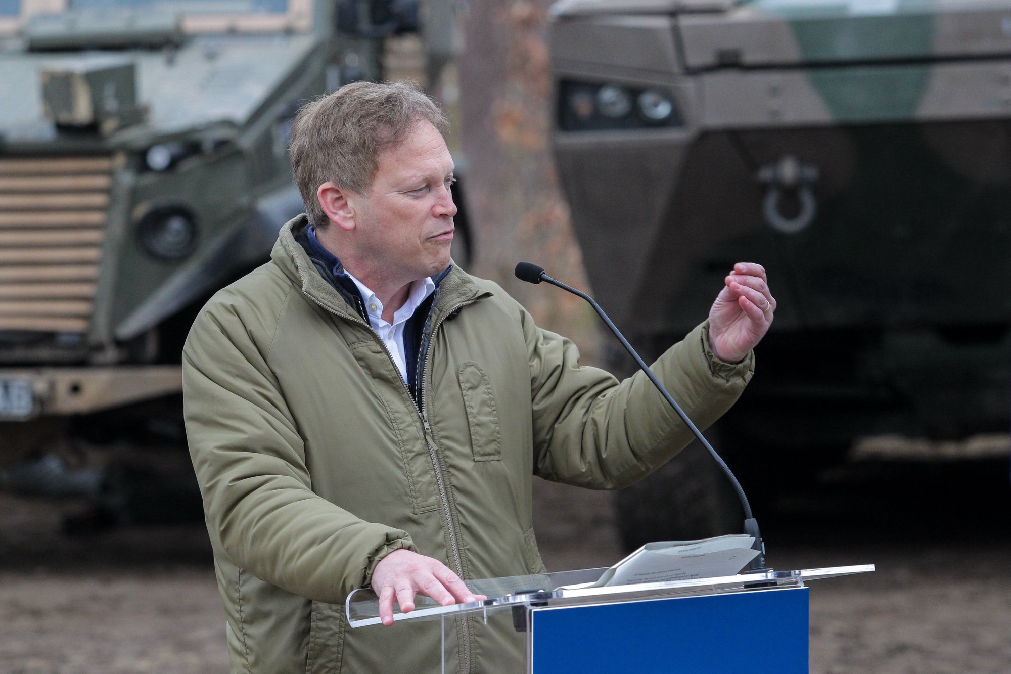epa11218463 UK Secretary of Defense Grant Shapps speaks during a press conference after a meeting in Orzysz, northeast Poland, 13 March 2024. Polish and British Defense Ministers Wladyslaw Kosiniak-Kamysz and Grant Shapps met at the training ground in Orzysz, where the Dragon-24 exercise is taking place.  EPA/Tomasz Waszczuk POLAND OUT