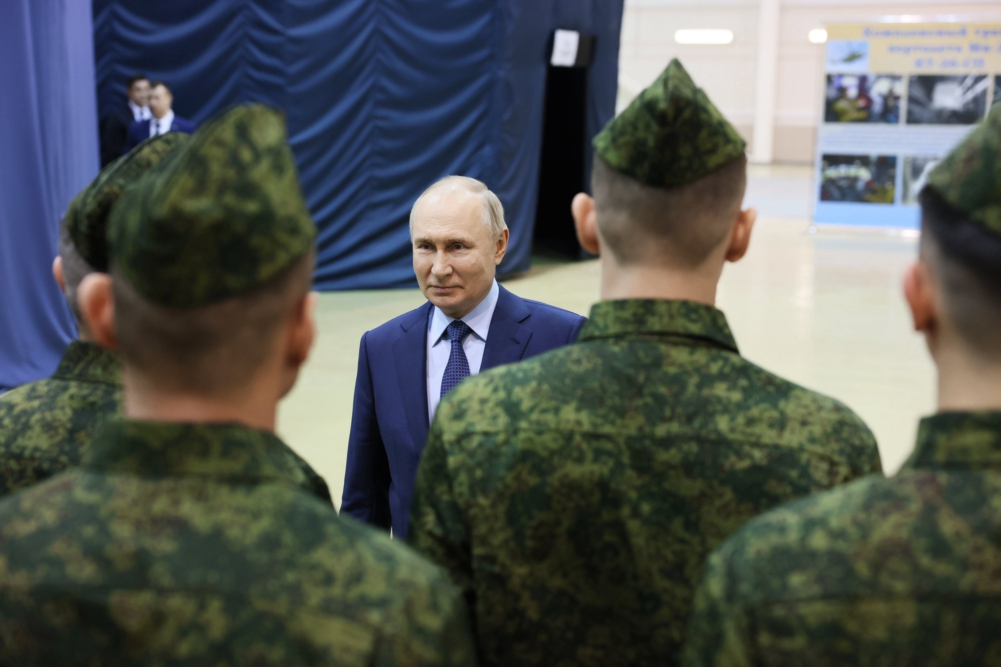 epa11247784 Russian President Vladimir Putin visits the 344th State Centre for Deployment and Retraining of Flight Personnel of the Russian Defence Ministry in Torzhok, Tver region, Russia, 27 March 2024 (issued 28 March 2024).  EPA/MIKHAIL METZEL / SPUTNIK / KREMLIN POOL / POOL PICTURE MADE AVAILABLE TODAY
MANDATORY CREDIT