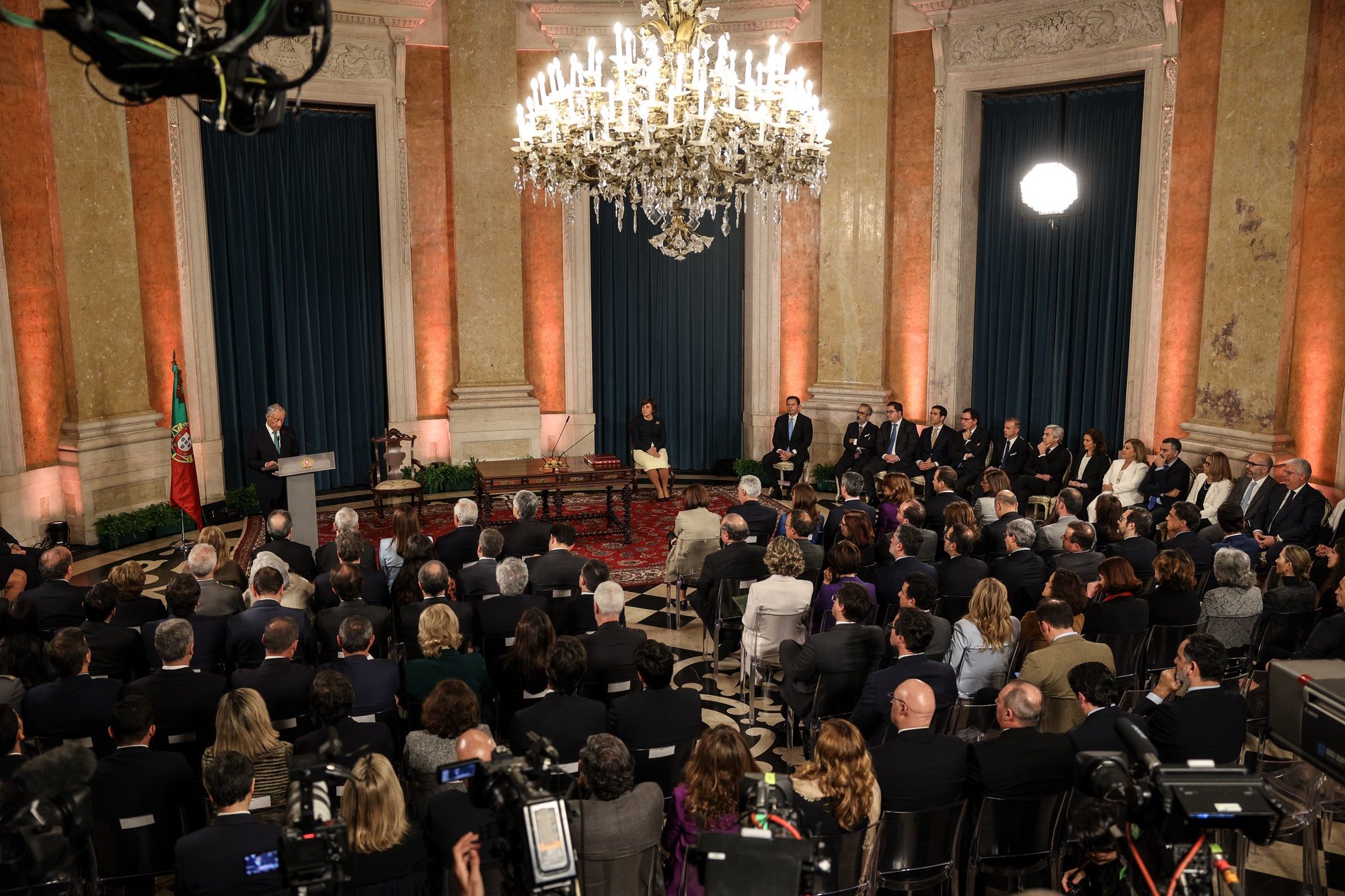 Portuguese President Marcelo Rebelo de Sousa (L), speaks during the swearing in cerimony of the XXIV Constitutional Government held at Ajuda Palace, in Lisbon, Portugal, 02 April March 2024. These legislative elections resulted in the victory of AD - a pre-election coalition formed by PSD, CDS-PP and People&#039;s Monarchist Party (PPM) - by around 54,000 votes (0.85%) more than the PS, the narrowest margin in the history of Portuguese democracy. The two coalitions led by the PSD (the AD on the mainland and in the Azores, and Madeira Primeiro with the PSD and CDS-PP in Madeira) - won 28.83% of the votes and 80 members of parliament (78 for the PSD and two from the CDS-PP), according to the official results. The PS was the second-most-voted party with 27.98% and 78 MPs. MIGUEL A. LOPES/LUSA