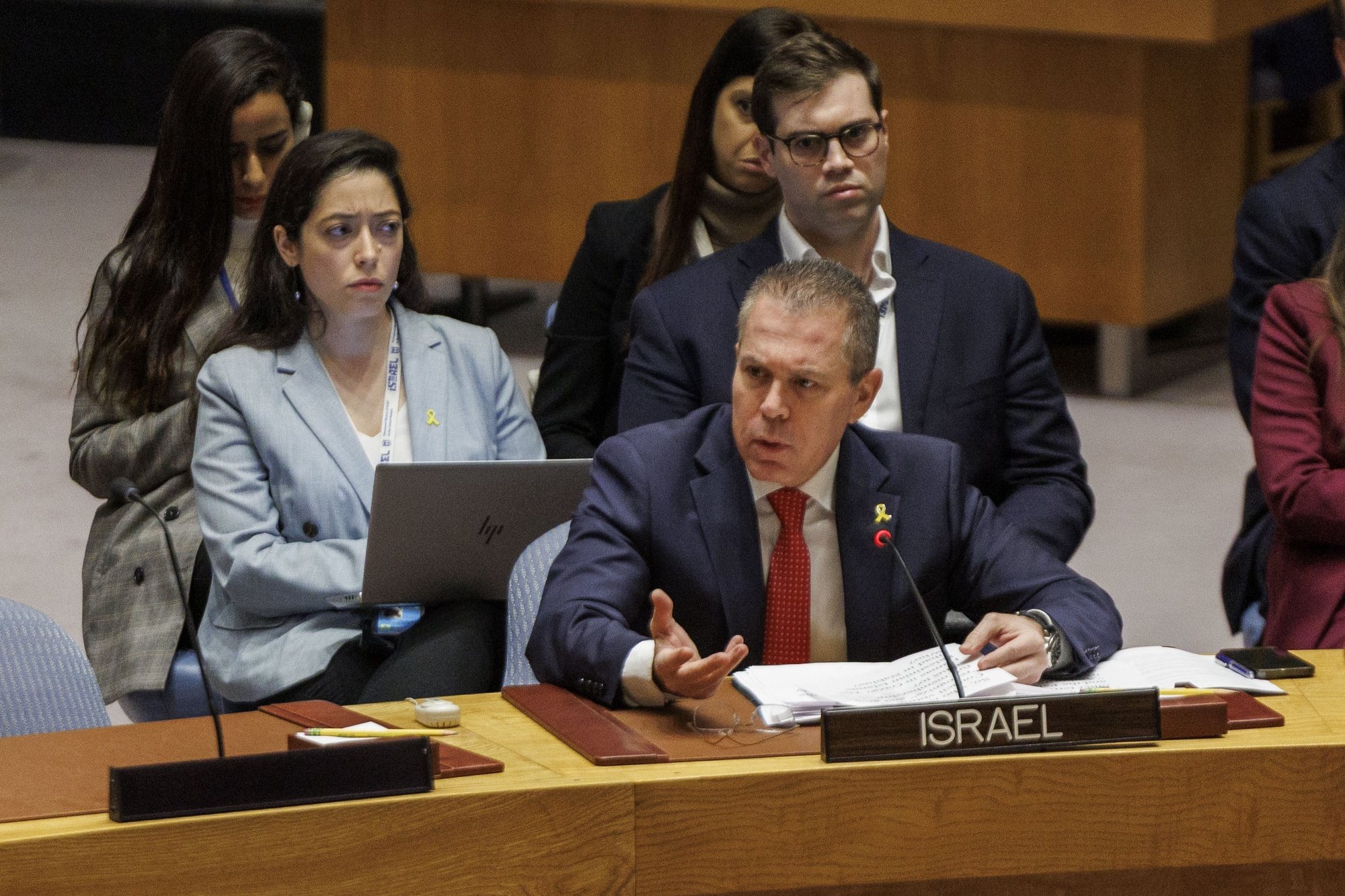 epa11286569 Israel Ambassador Gilad Erdan speaks during a Security Council meeting at United Nations Headquarters in New York, New York, USA, 18 April 2024.  EPA/SARAH YENESEL