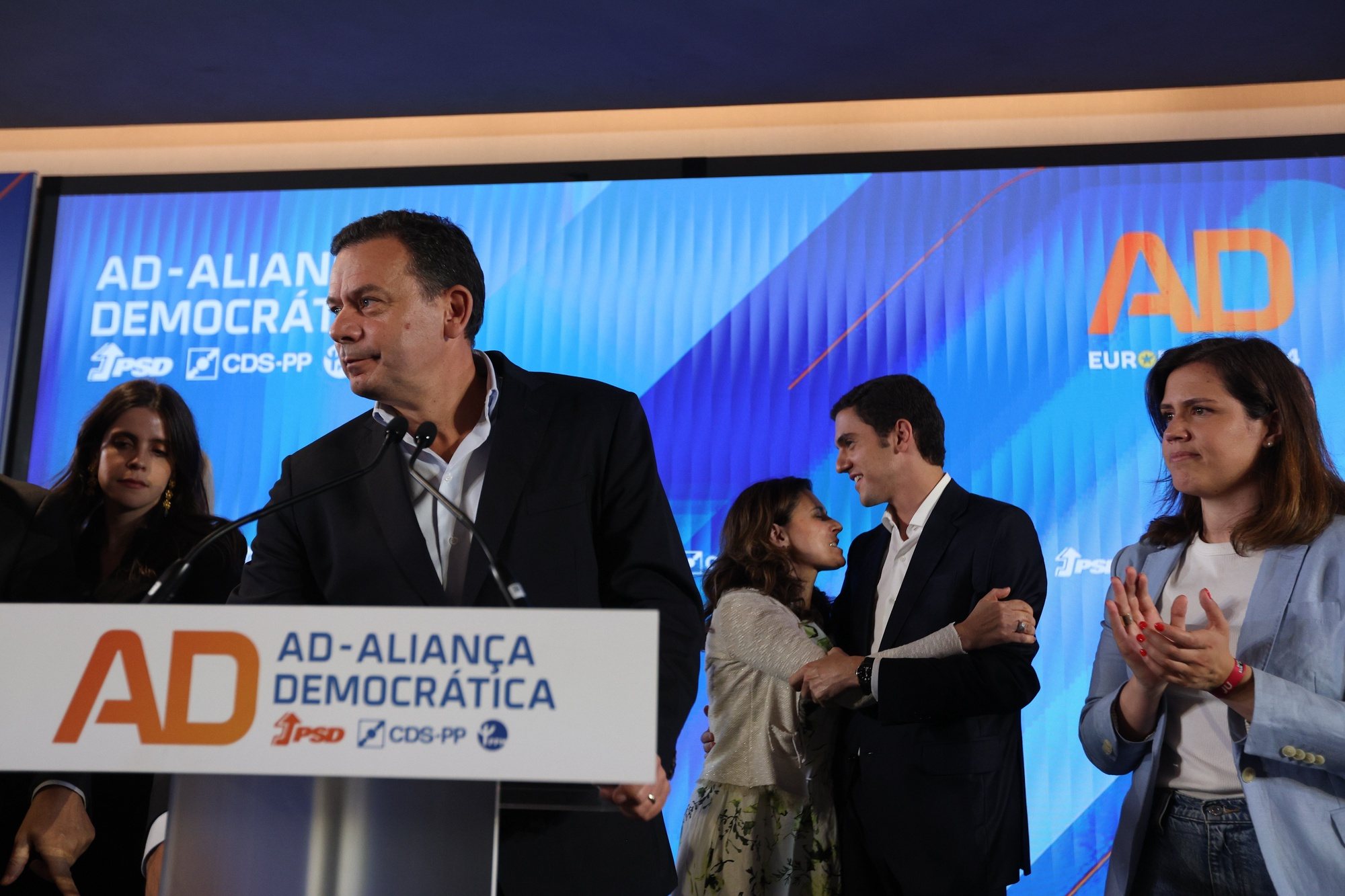 President of the Social Democratic Party (PSD) Luis Montenegro (2-L), accompanied by Alliance Democratic (AD) candidate Sebastiao Bugalho (2-R), before speaking at the party electoral headquarters after knowing the results of the European elections night in Lisbon, Portugal, 09 June 2024. More than 10.8 million registered voters in Portugal and abroad go to the polls today to choose 21 of the 720 members of the European Parliament. TIAGO PETINGA/LUSA