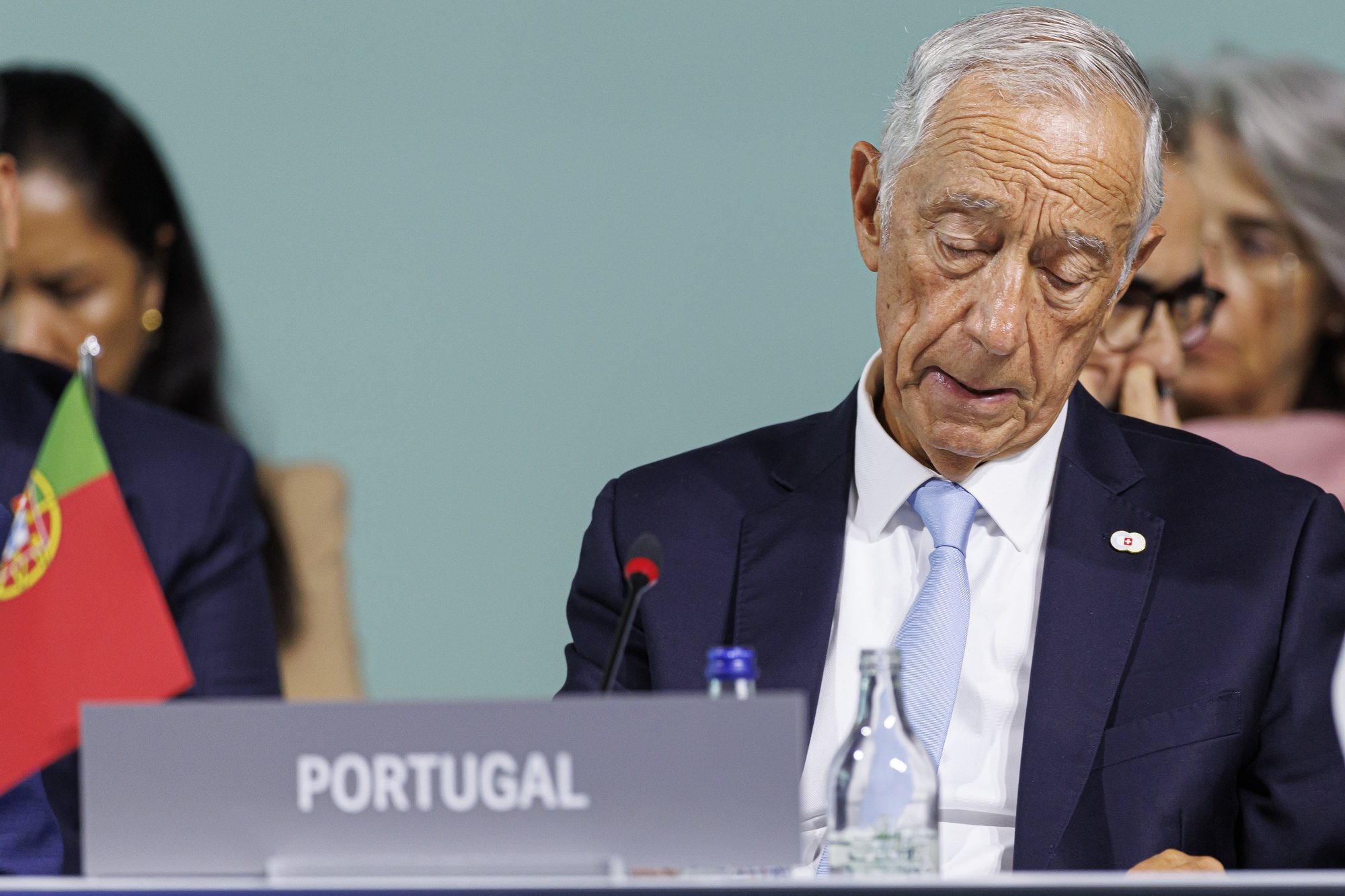 epa11413360 President Marcelo Rebelo de Sousa of Portugal attends the opening plenary session of the Summit on Peace in Ukraine, in Stansstad near Lucerne, Switzerland, 15 June 2024. International heads of state gather on 15 and 16 June at the Buergenstock Resort in central Switzerland for the two-day Summit on Peace in Ukraine.  EPA/MICHAEL BUHOLZER / POOL            EDITORIAL USE ONLY  EDITORIAL USE ONLY