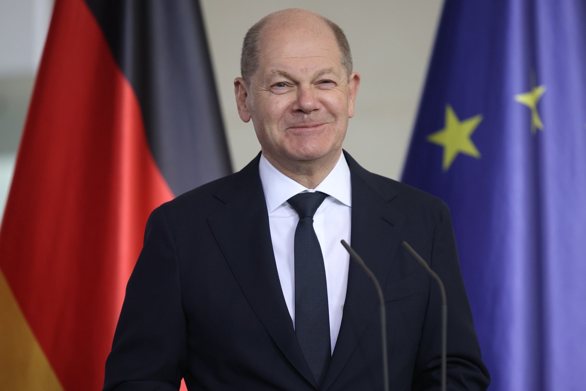 epa11274634 German Chancellor Olaf Scholz looks on during a press conference with Georgia&#039;s Prime Minister Irakli Kobakhidze, at the Chancellery in Berlin, Germany, 12 April 2024. German Chancellor Olaf Scholz and Georgia&#039;s Prime Minister Irakli Kobakhidze  met for bilateral talks.  EPA/CLEMENS BILAN