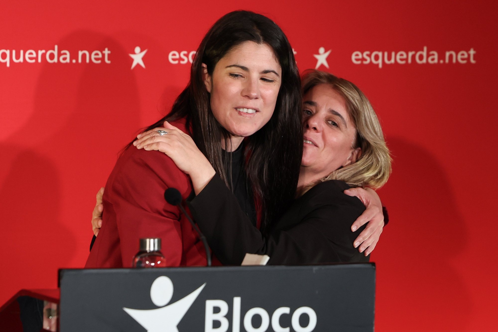 The leader of the Left Block (BE) Mariana mortagua (L) and Left Block Party candidate Catarina Martins (R) at the party electoral headquarters after knowing the results of the European elections night in Lisbon, Portugal, 09 June 2024. More than 10.8 million registered voters in Portugal and abroad go to the polls today to choose 21 of the 720 members of the European Parliament. ANTONIO COTRIM/LUSA