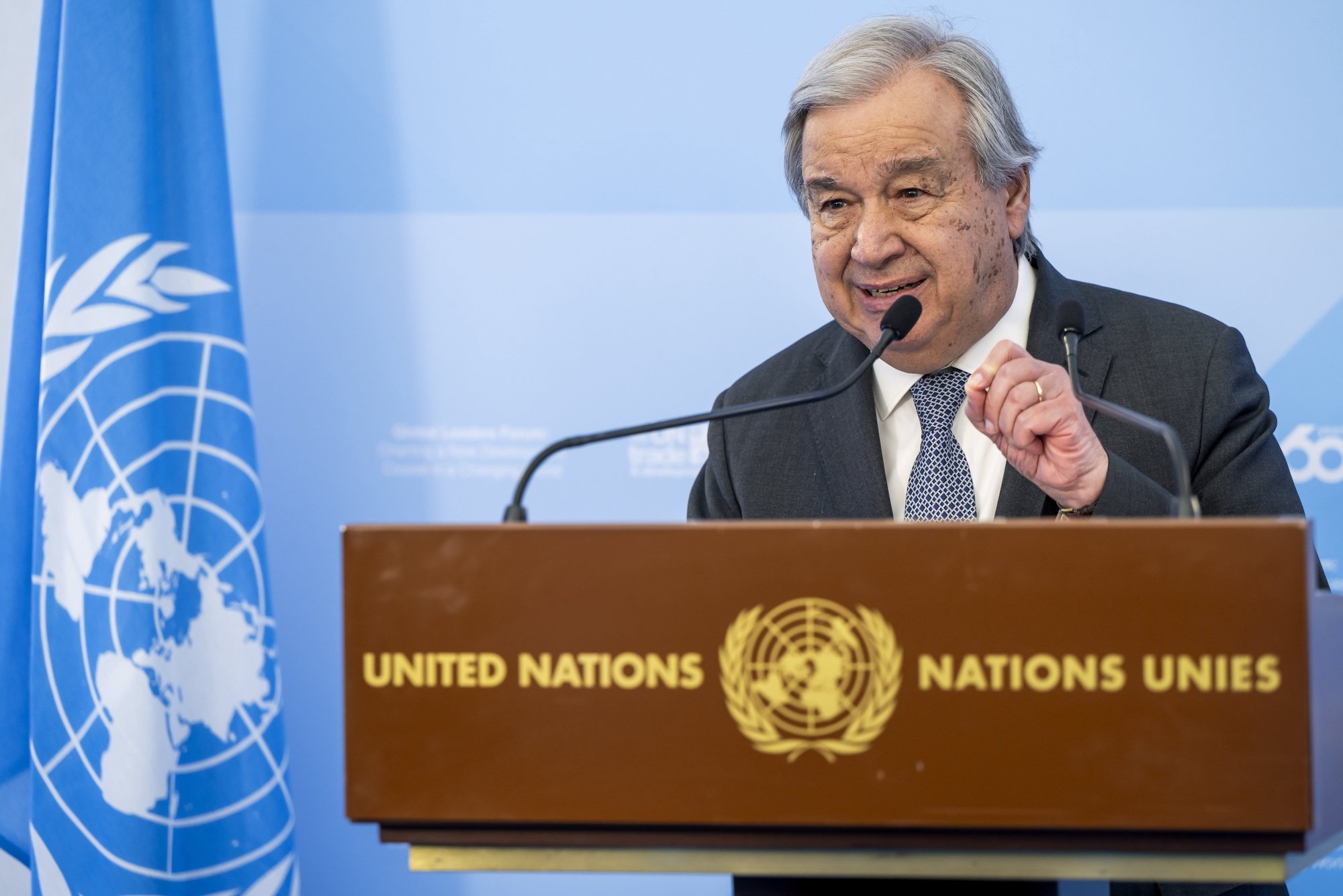 epa11406080 U.N. Secretary-General Antonio Guterres speaks to the press stake out following the intervention of the opening of the UNO marking 60 years of UN Trade and Development (UNCTAD) at the European headquarters of the United Nations in Geneva, Switzerland, 12 June 2024.  EPA/MARTIAL TREZZINI