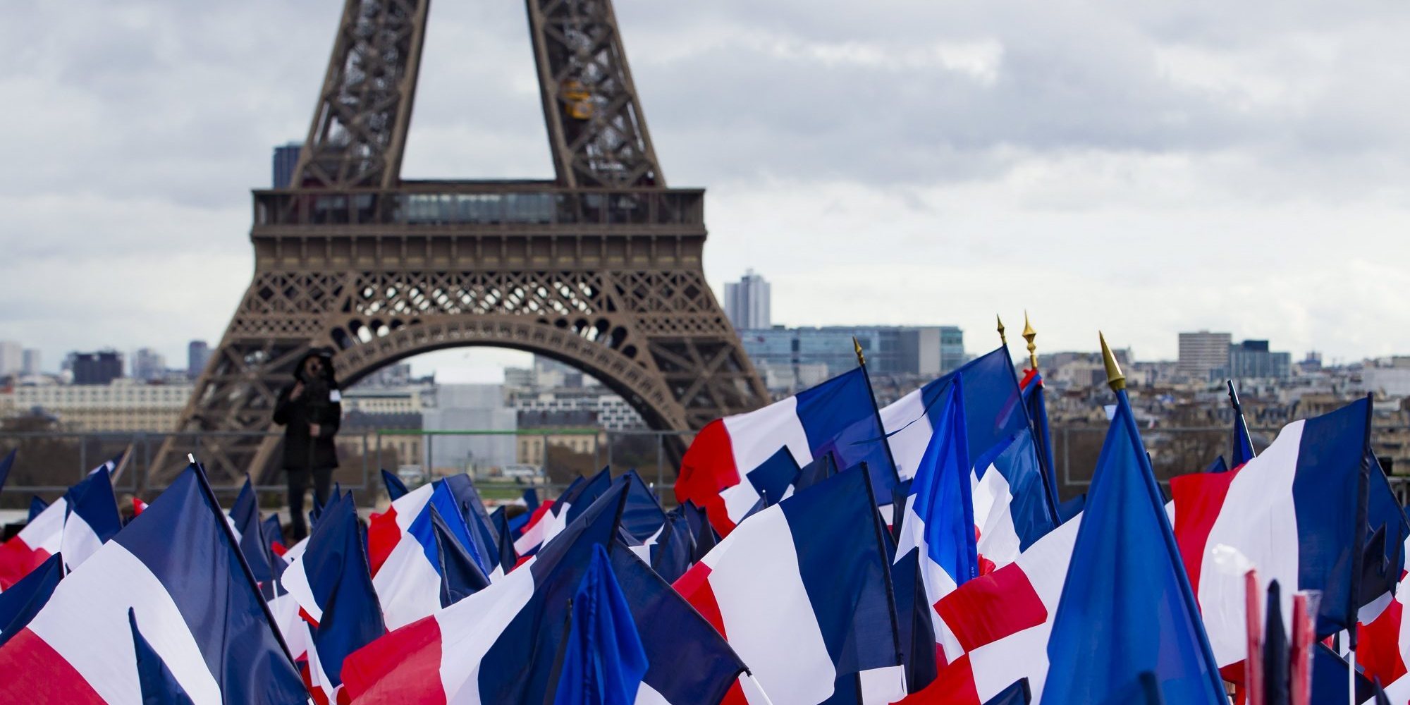 Segundo as sondagens, quatro em cada dez franceses declaram-se de direita