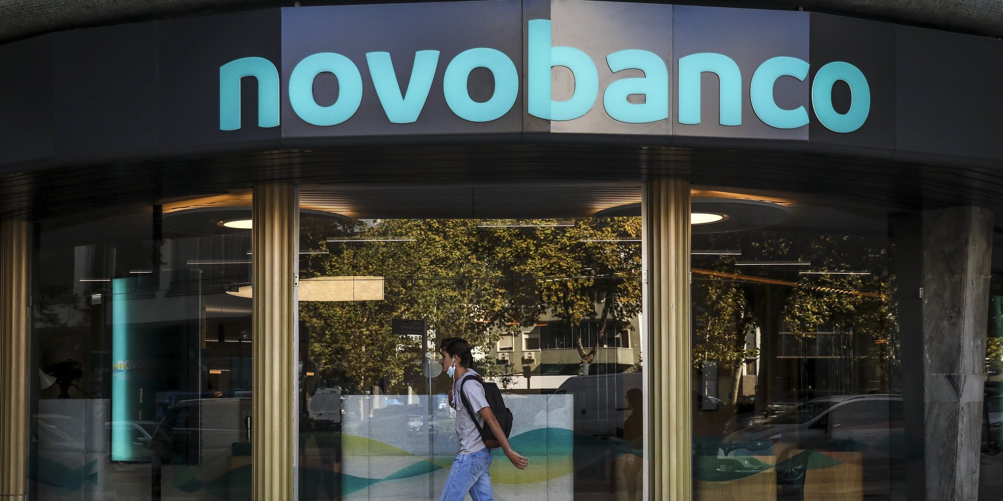 Nova imagem de marca do Novo Banco, em Lisboa, 25 de outubro de 2021. RODRIGO ANTUNES/LUSA