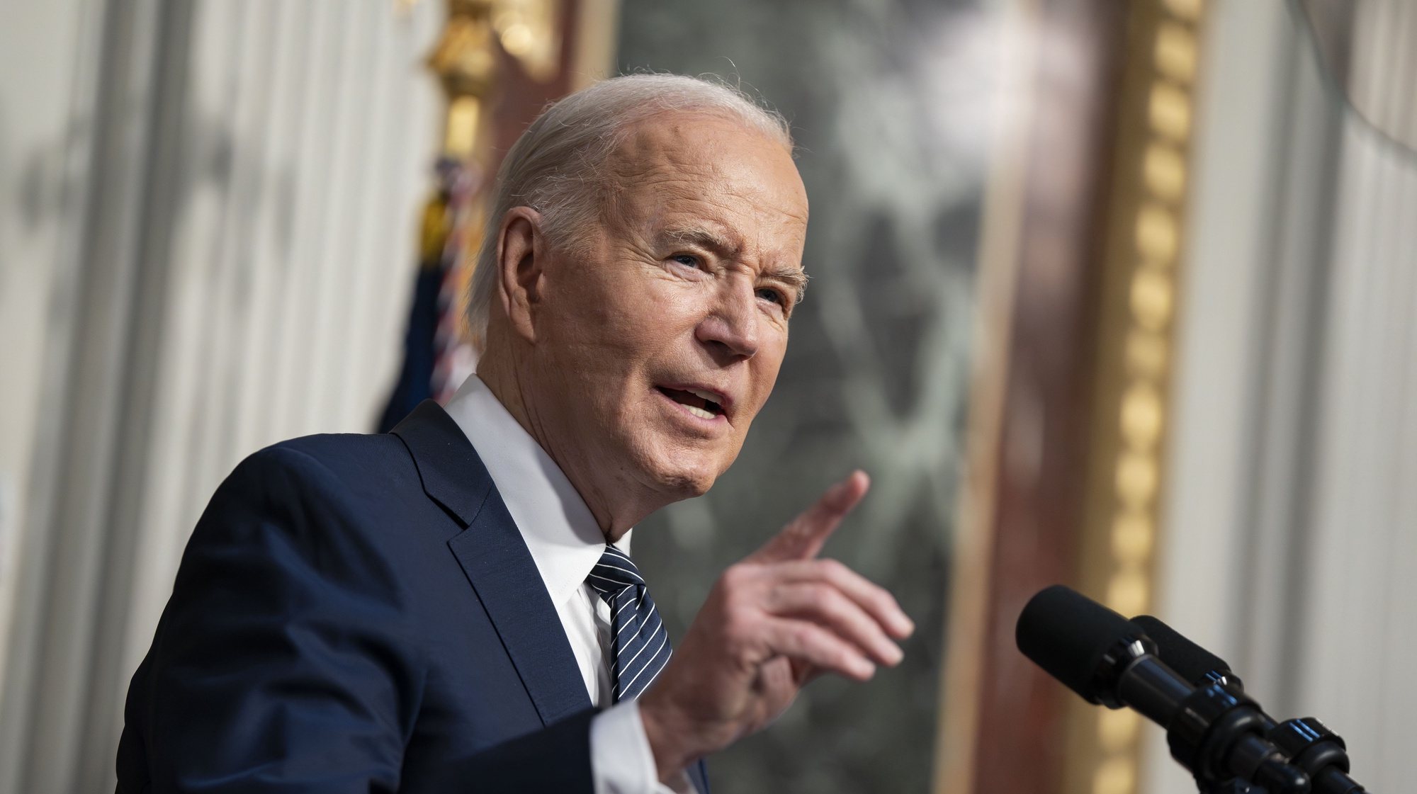epa11257348 US President Joe Biden delivers remarks on lowering healthcare costs for Americans, in the Indian Treaty Room of the Eisenhower Executive Office Building on the White House complex, in Washington, DC, USA, 03 April 2024.  EPA/BONNIE CASH / POOL