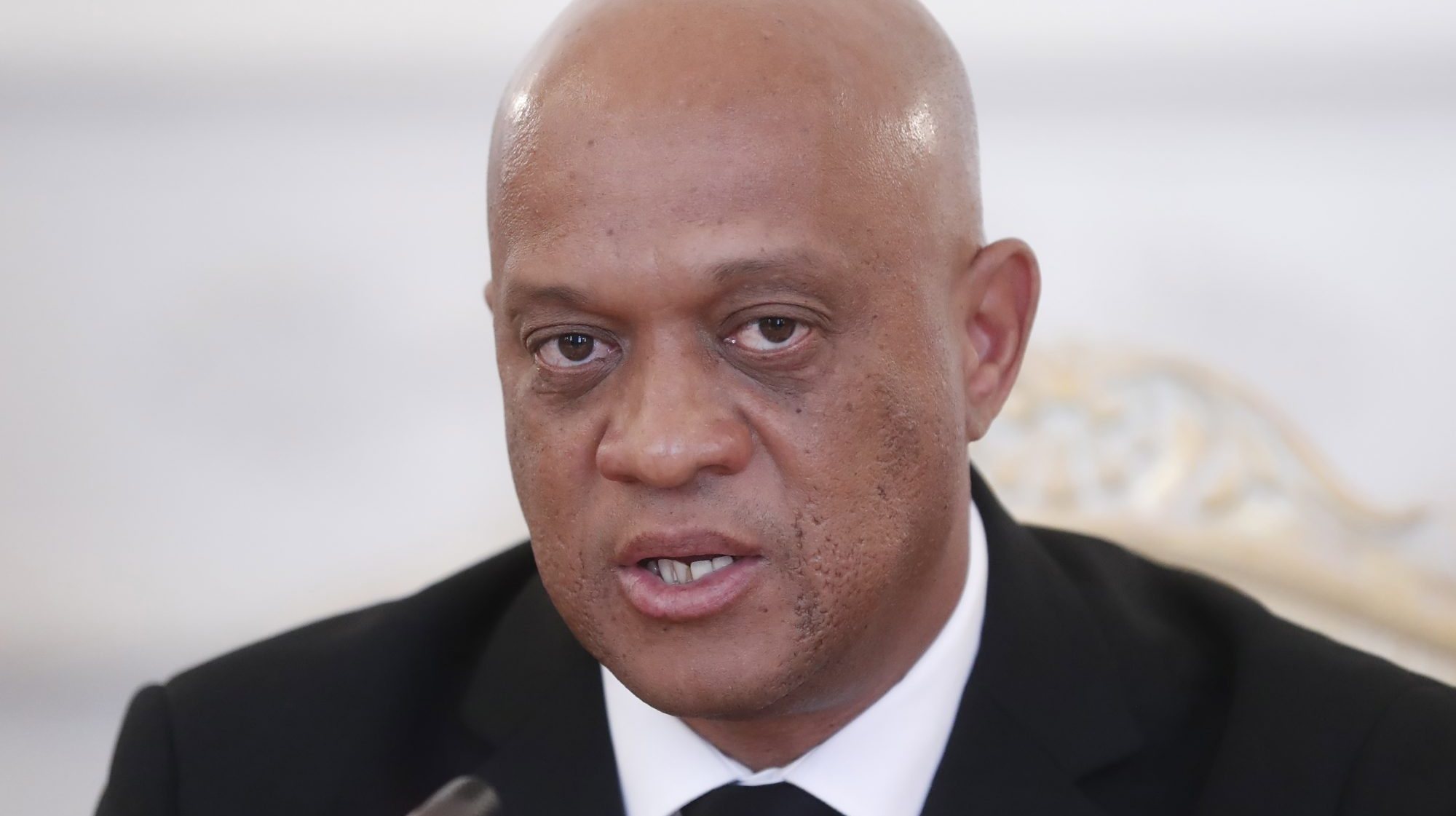 Luís Filipe Tavares demitiu-se para &quot;poupar Cabo Verde&quot; ao &quot;desgaste&quot;