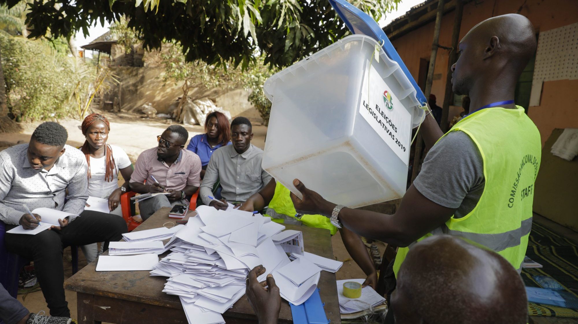 A campanha eleitoral na Guiné-Bissau vai decorrer até 2 de junho