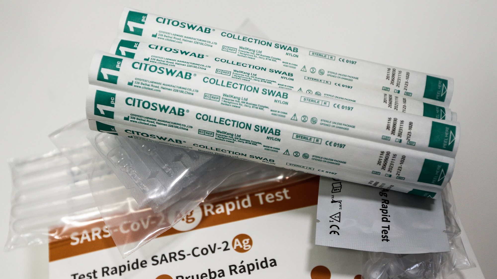 Até 30 março, o Infarmed recebeu 32 pedidos para autorização de autotestes do novo coronavírus de 21 fabricantes
