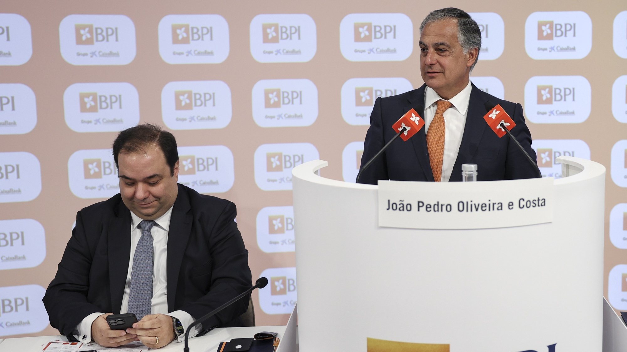 O presidente do BPI, João Pedro Oliveira e Costa, em conferência de imprensa de divulgação dos resultados do BPI de 2023, esta manhã em Lisboa, 05 de fevereiro de 2024. MIGUEL A. LOPES/ LUSA