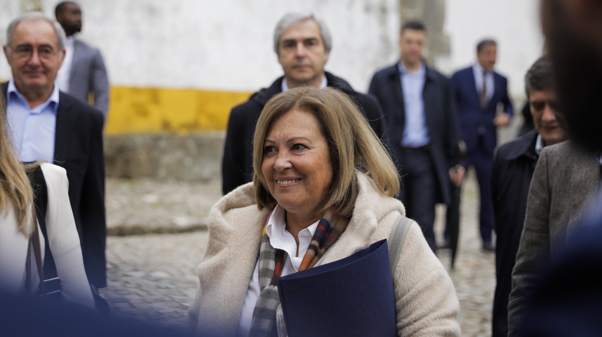 A ministra da Administração Interna, Margarida Blasco (C) à chegada para a reunião do Conselho de Ministros Informal, em Óbidos, 6 abril 2024. PAULO CUNHA/LUSA