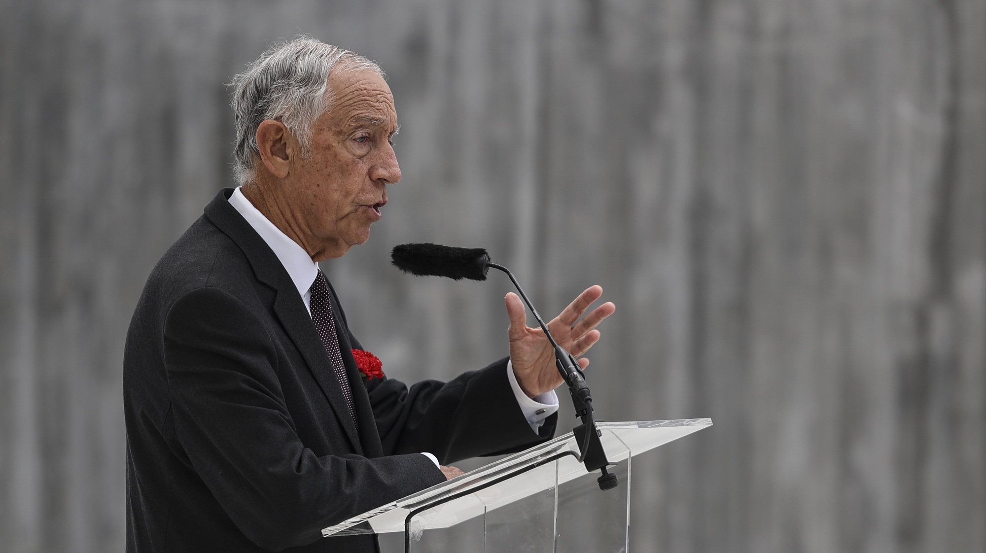 O Presidente da República, Marcelo Rebelo de Sousa, discursa na inauguração do Museu da Resistência no Forte de Peniche, Peniche, 27 de abril de 2024. MIGUEL A. LOPES/LUSA