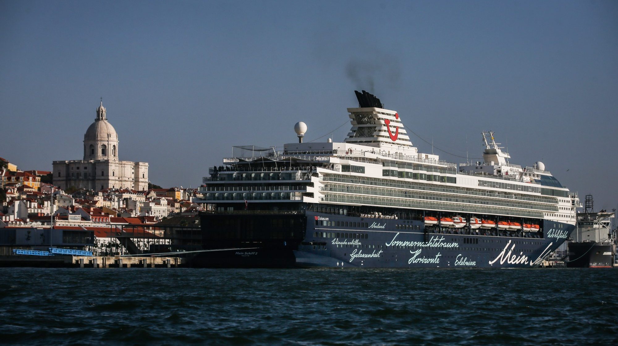 Um navio de cruzeiro em Lisboa, 14 de novembro de 2018