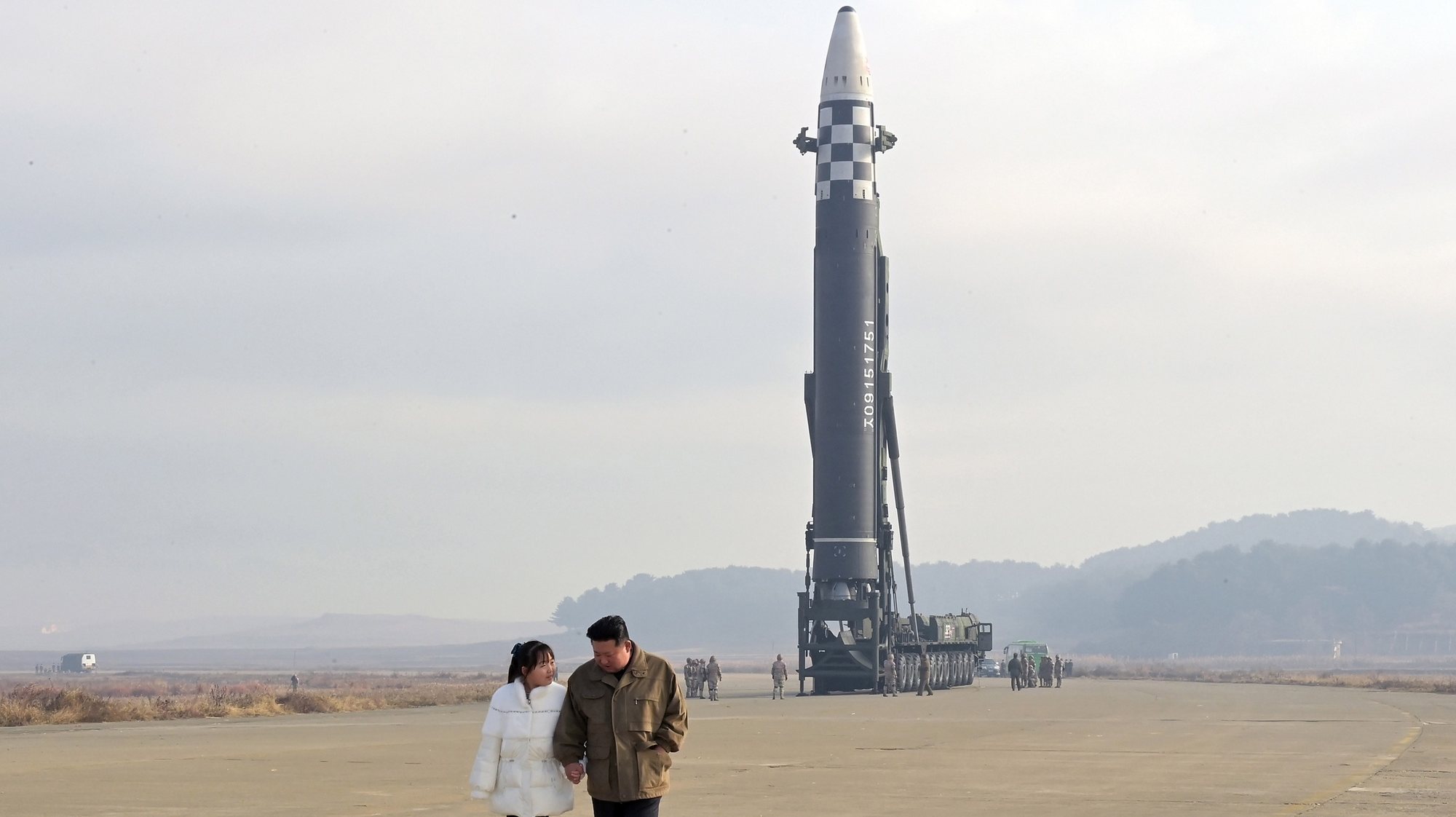 epa10313519 A photo released by the official North Korean Central News Agency (KCNA) shows North Korean leader Kim Jong-Un, accompanied by his daughter during the test firing of a new type of intercontinental ballistic missile (ICBM) Hwasongpho-17 at Pyongyang International airport in Pyongyang, North Korea, 18 November 2022 (Issued on 19 November 2022). According to KCNA, the missile traveled up to a maximum altitude of 6,040.9 kilometres and flew a distance of 999.2 kilometres for 4,135s before landing in open waters of the East Sea.

Thank you  EPA/KCNA   EDITORIAL USE ONLY