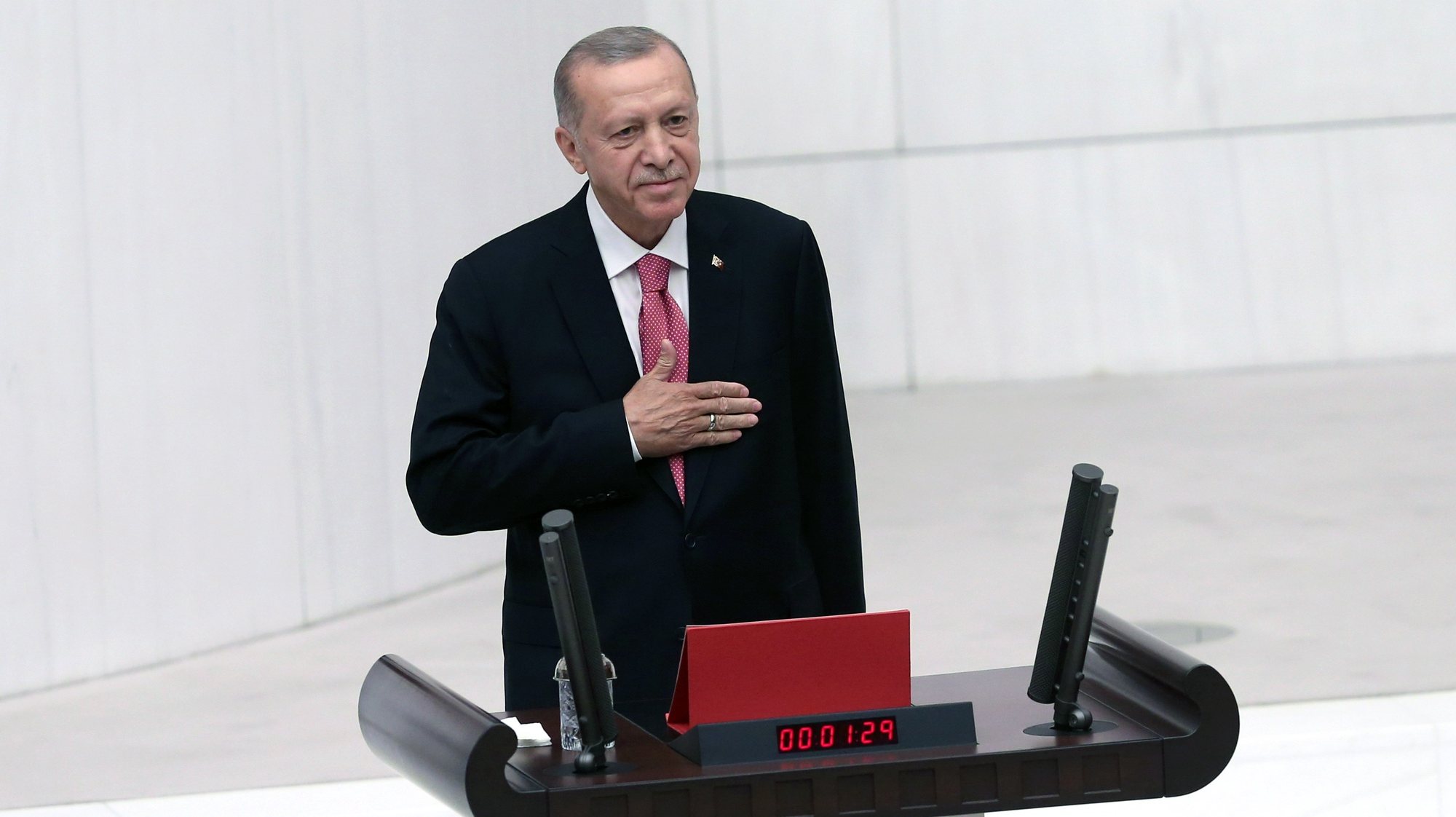 epa10670574 Turkish President Recep Tayyip Erdogan attends his swearing-in ceremony after being re-elected as the Turkish President, at the Turkish Grand National Assembly (TBMM) in Ankara, Turkey, 03 June 2023. Erdogan won Turkey&#039;s presidential run-off on 28 May and was re-elected president, according to Turkey&#039;s Supreme Election Council.  EPA/NECATI SAVAS