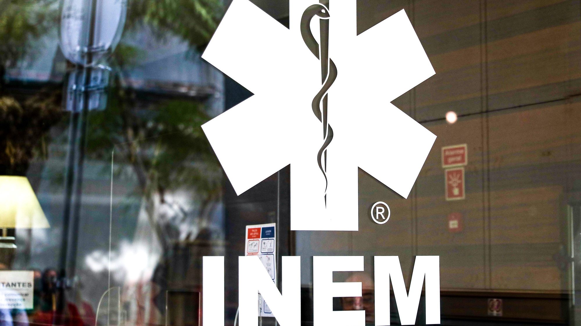 Logótipo do INEM - Instituto Nacional de Emergência Médica. Lisboa, 23 de outubro de 2021. ANTÓNIO COTRIM/LUSA
