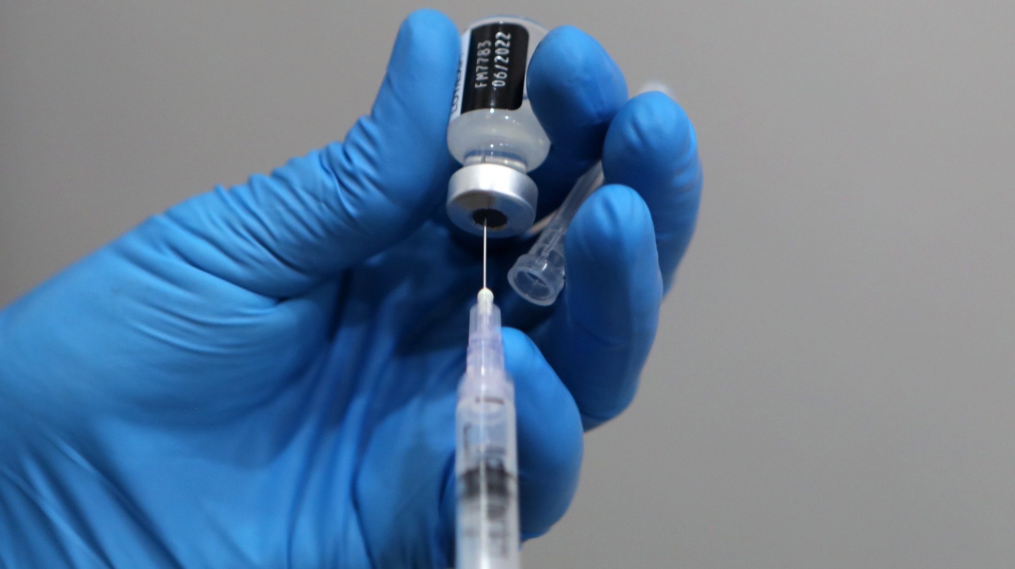 Uma vacina da Pfizer contra a Covid-19