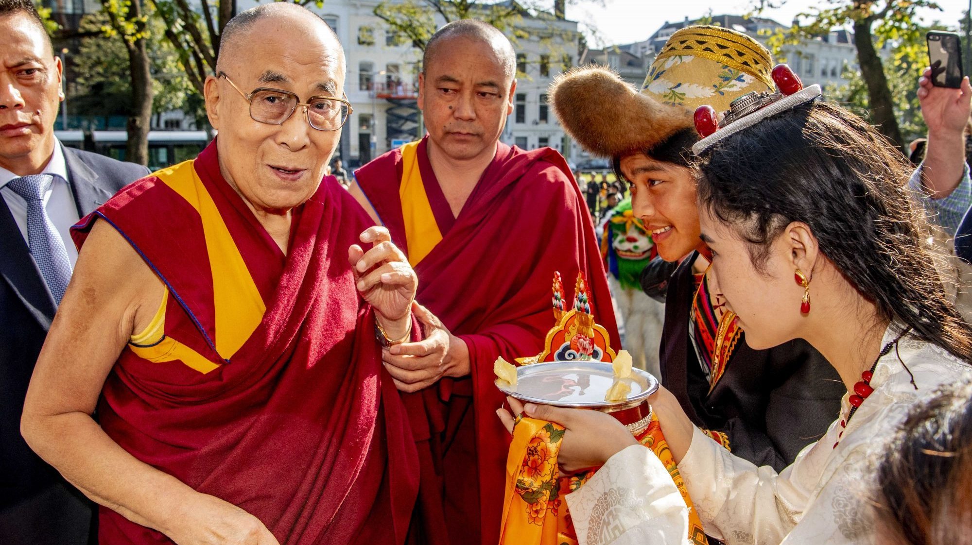 O Dalai Lama fugiu do Tibete em 1959, depois de o exército chinês ocupar o território e proclamar o Tibete como região autónoma da China