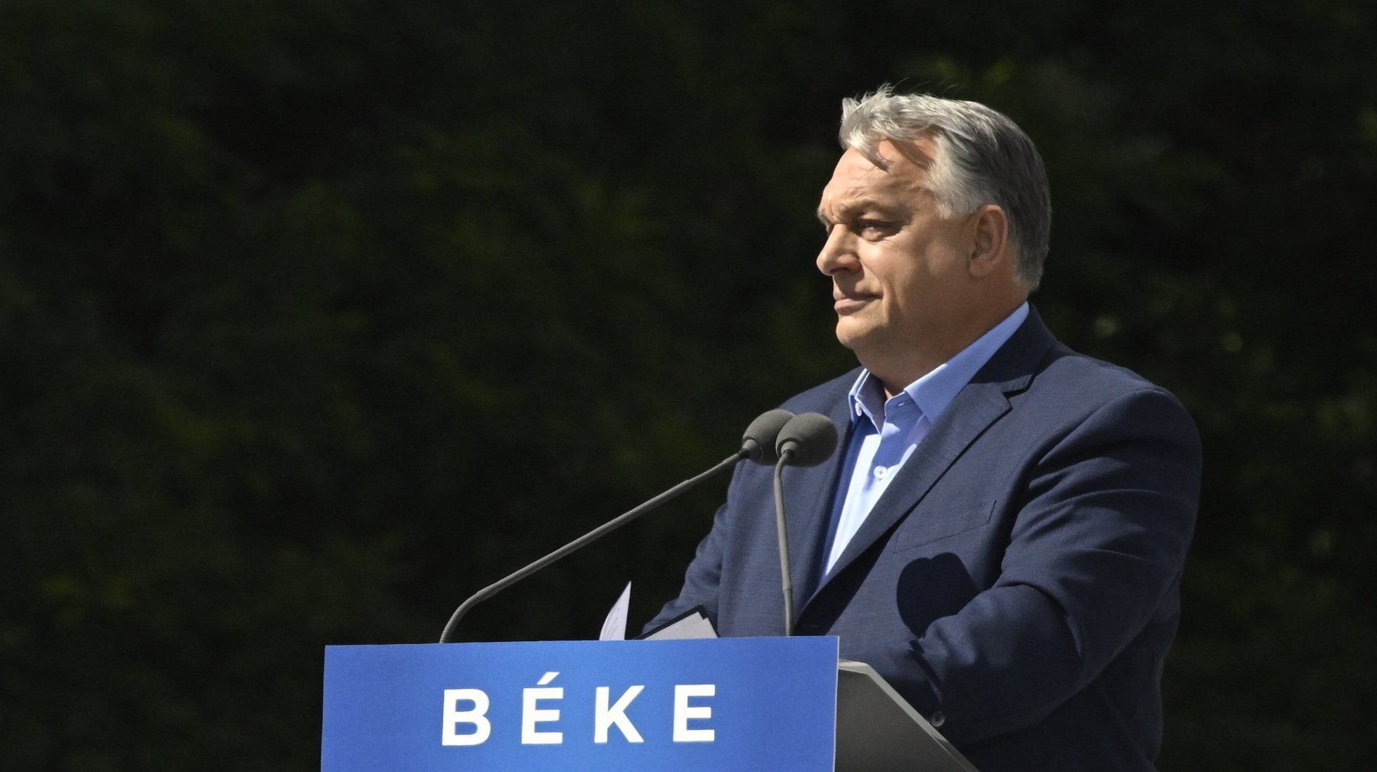 epa11383836 Hungarian Prime Minister Viktor Orban speaks during an anti-war Peace March in Budapest, Hungary, 01 June 2024. Organized by the Civic Union (COF) and its foundation COKA, the demonstration aims to show support for the will of the Hungarian government to avoid involvement in the current war between Ukraine and Russia, and its efforts to stop the escalation of war.  EPA/Szilard Koszticsak HUNGARY OUT