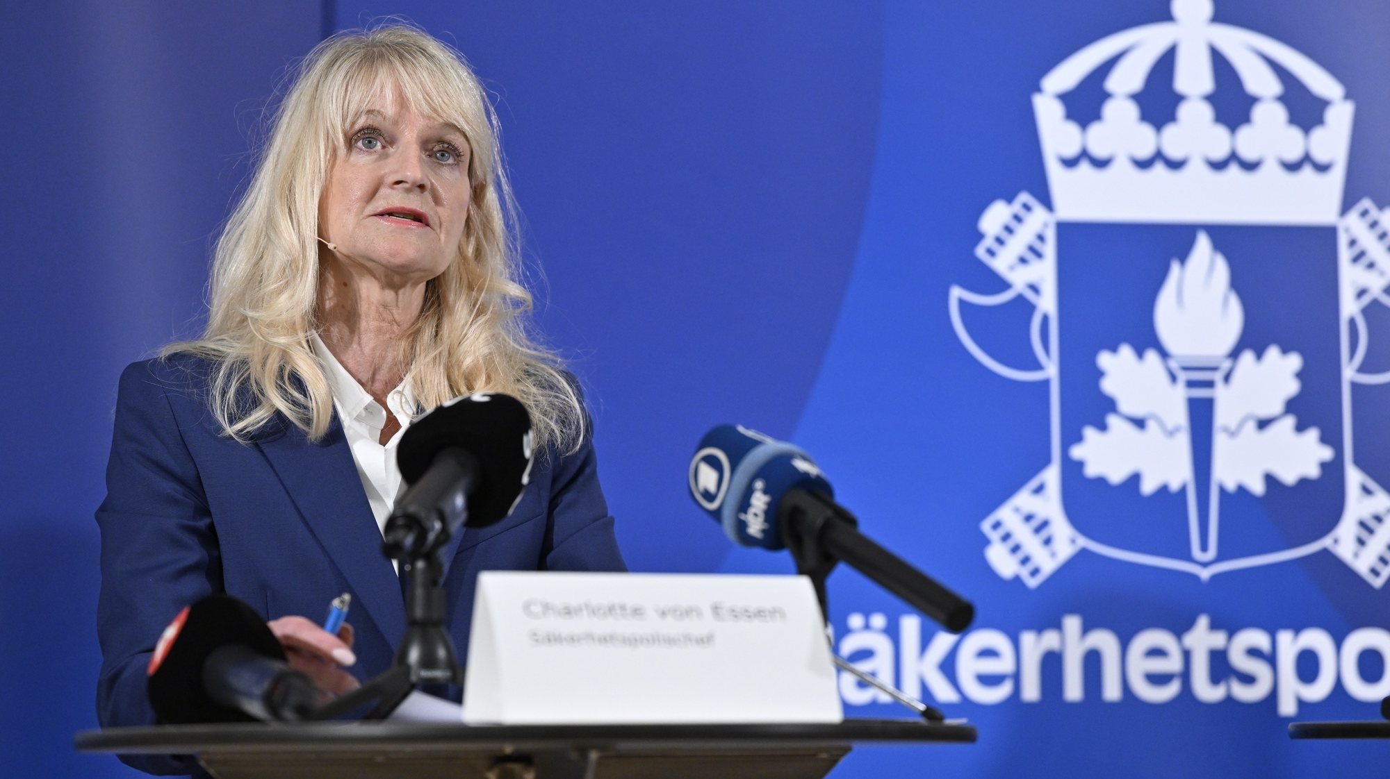 epa10803988 Security Police Chief Charlotte von Essen at a press conference at the Security Police regarding the deteriorating security situation in Stockholm, Sweden, 17 August 2023. The terror threat level in Sweden is raised to four on a five-point scale.  EPA/Henrik Montgomery  SWEDEN OUT
